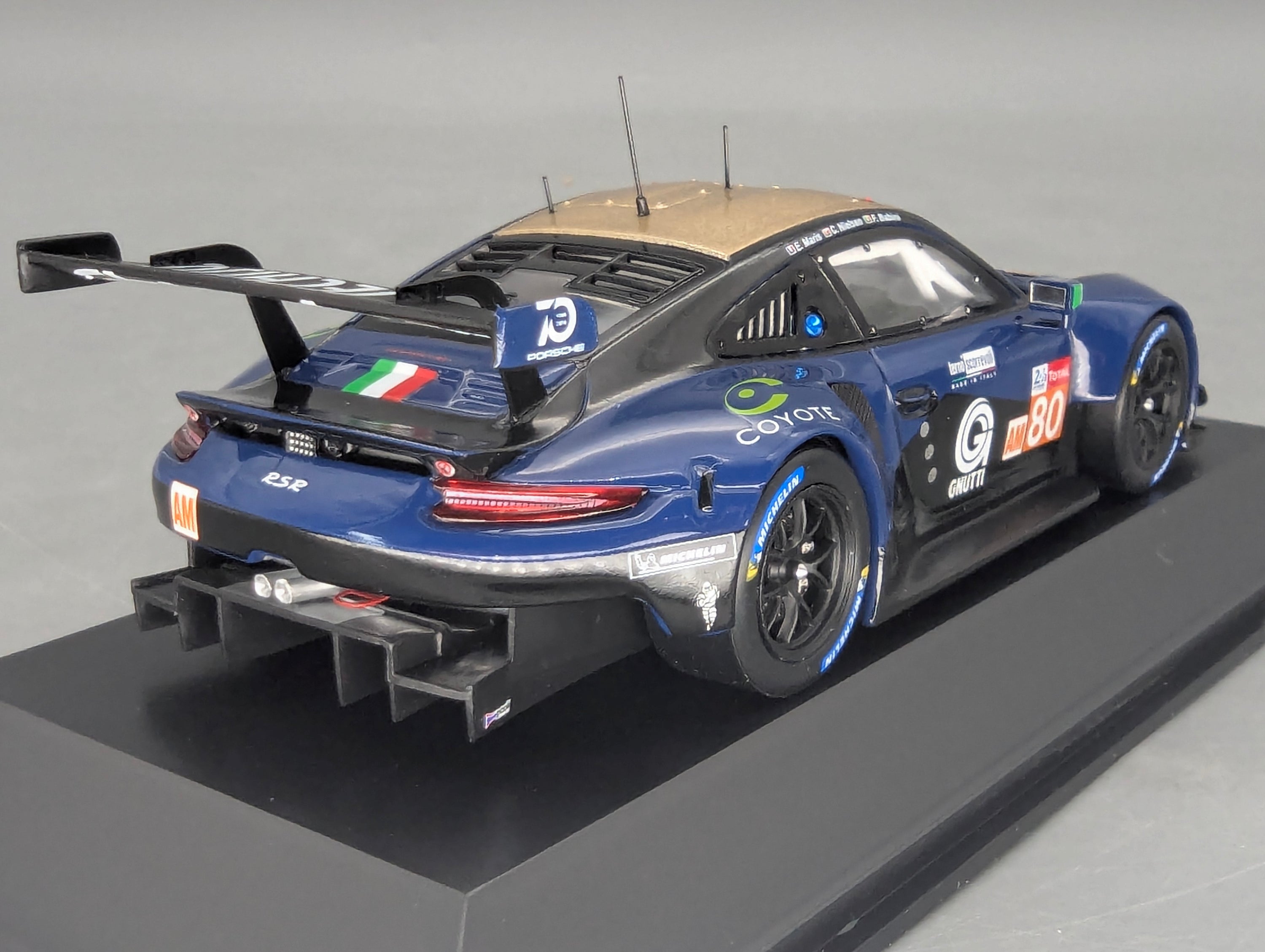 Modellautos 1:43 Spark Porsche 911 RSR 24h Le Mans 2018 #80 mit WAP Dealer OVP