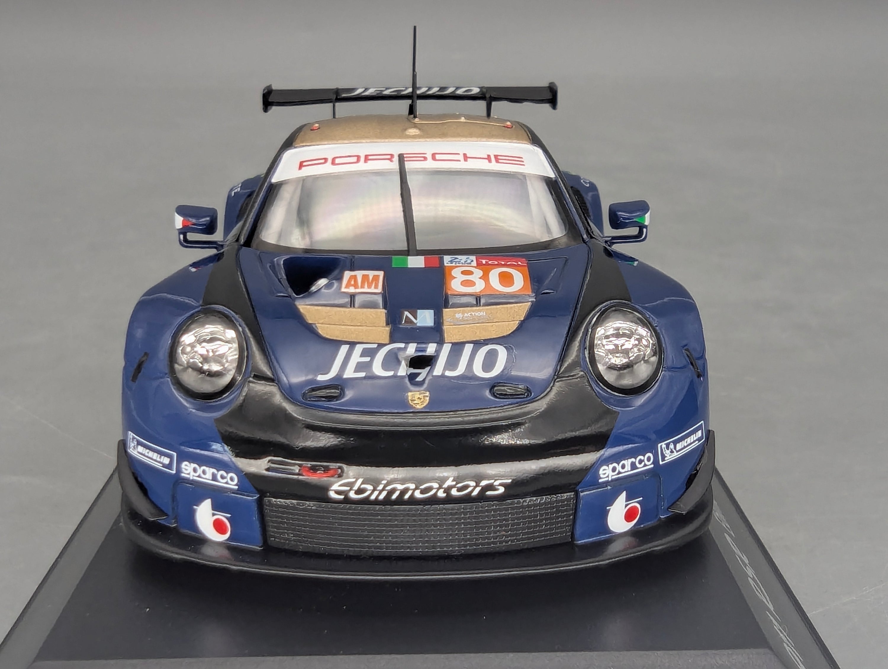 Modellautos 1:43 Spark Porsche 911 RSR 24h Le Mans 2018 #80 mit WAP Dealer OVP
