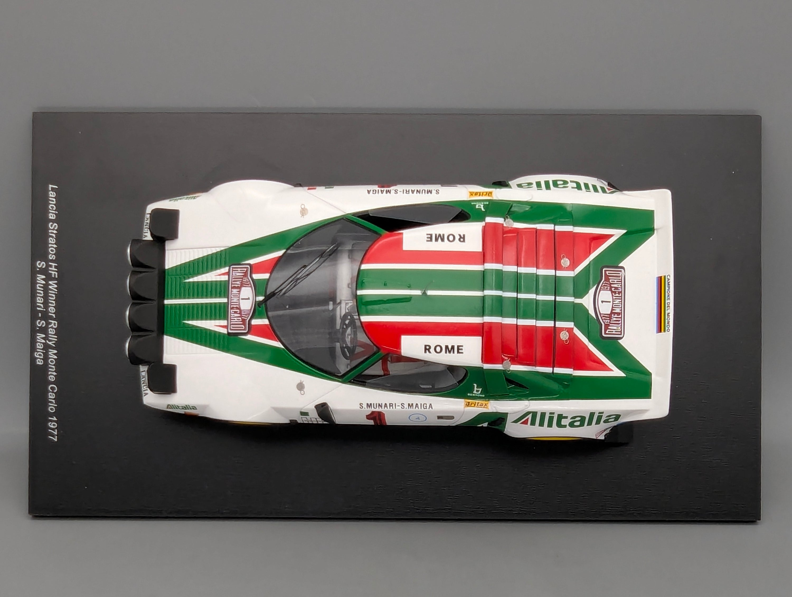 Model Cars 1:43 Minichamps Mercedes Benz SL65 AMG Black Series Silver with original packaging