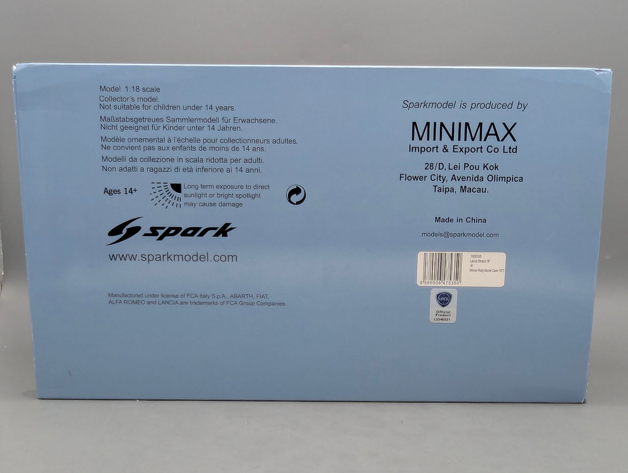 Model Cars 1:43 Minichamps Mercedes Benz SL65 AMG Black Series Silver with original packaging