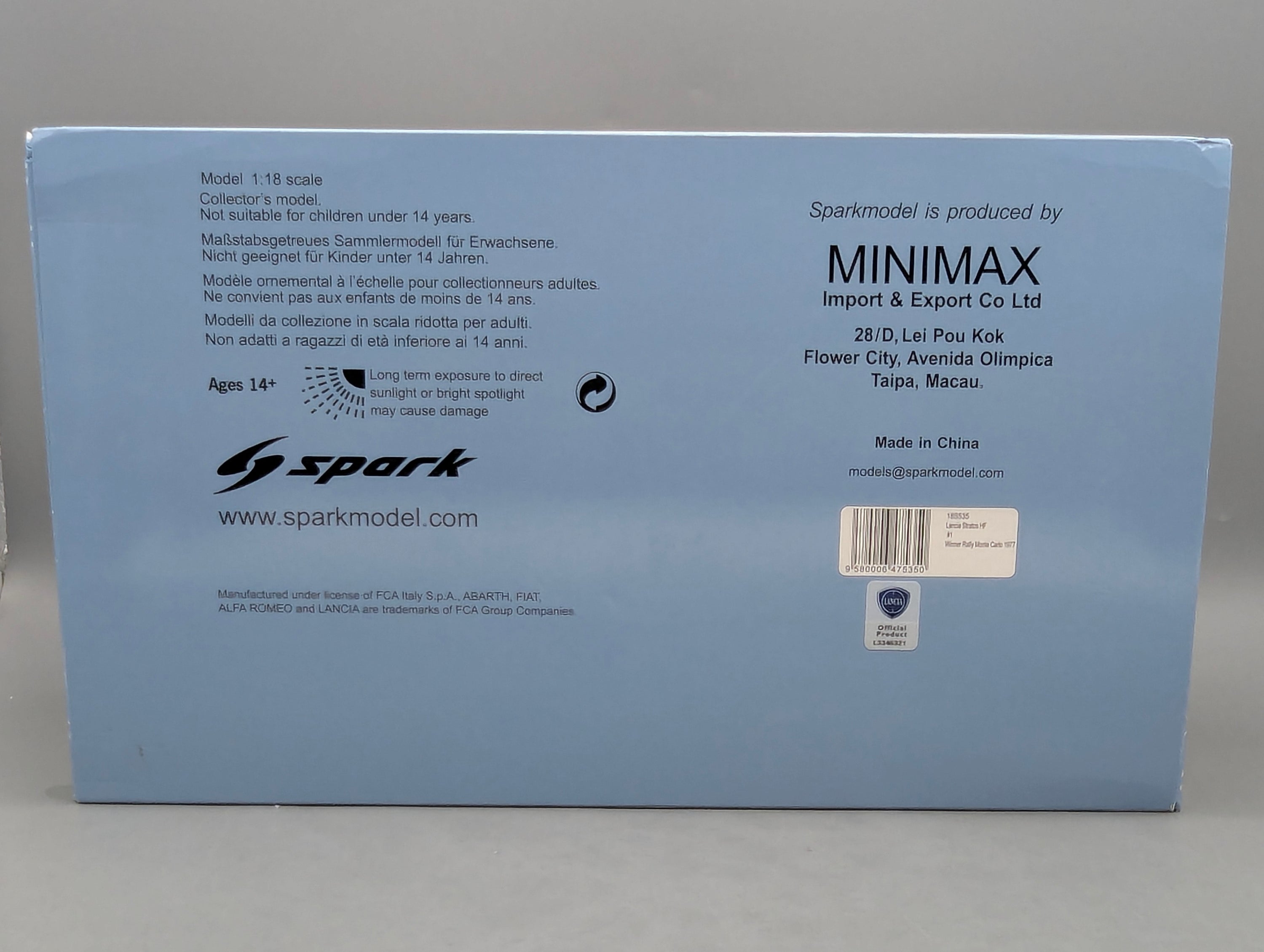 Model Cars 1:43 Minichamps Mercedes Benz SL65 AMG Black Series Silver with original packaging