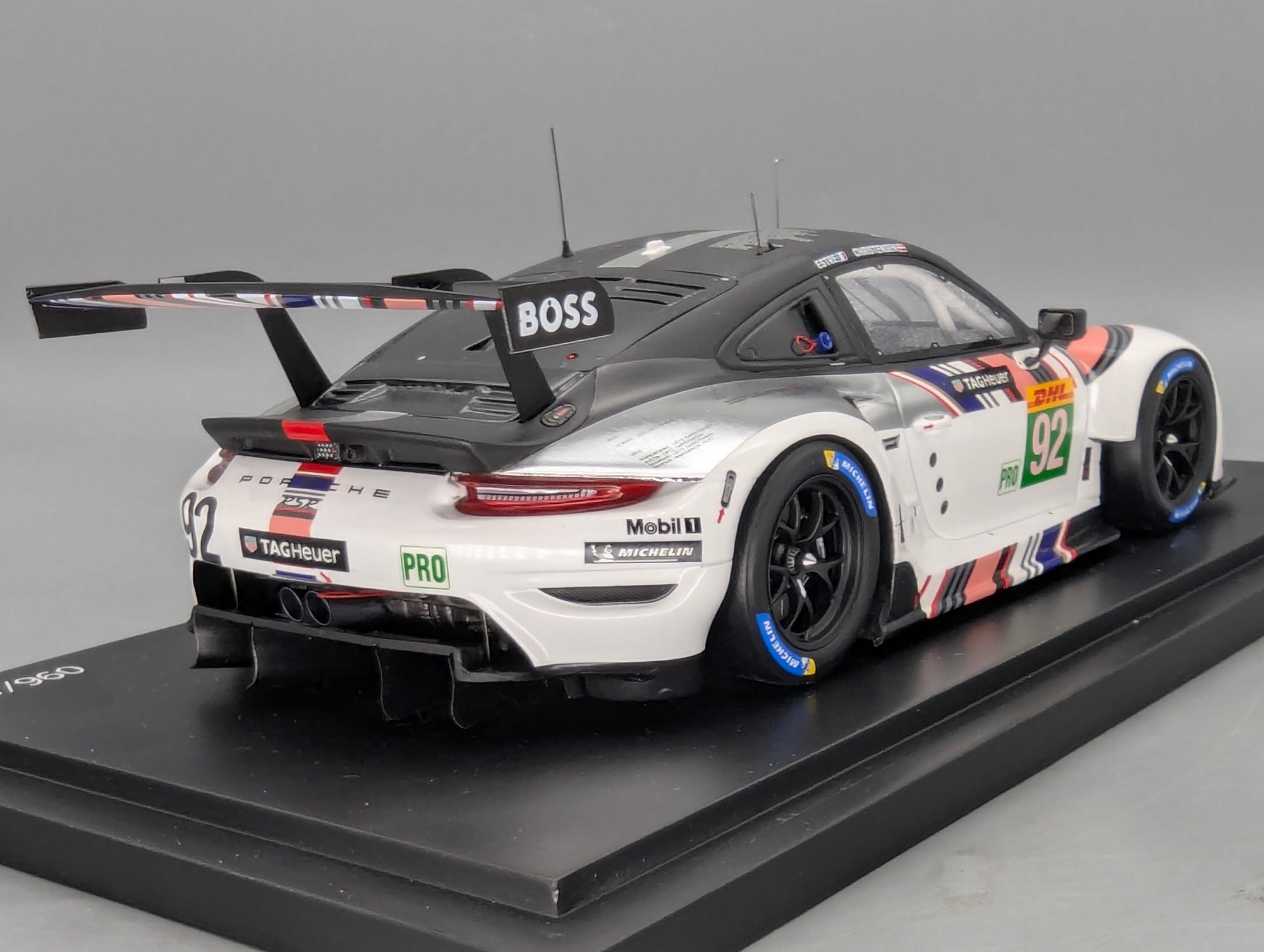 Model Cars 1:43 Minichamps Mercedes Benz SL65 AMG Black Series Silver with original packaging