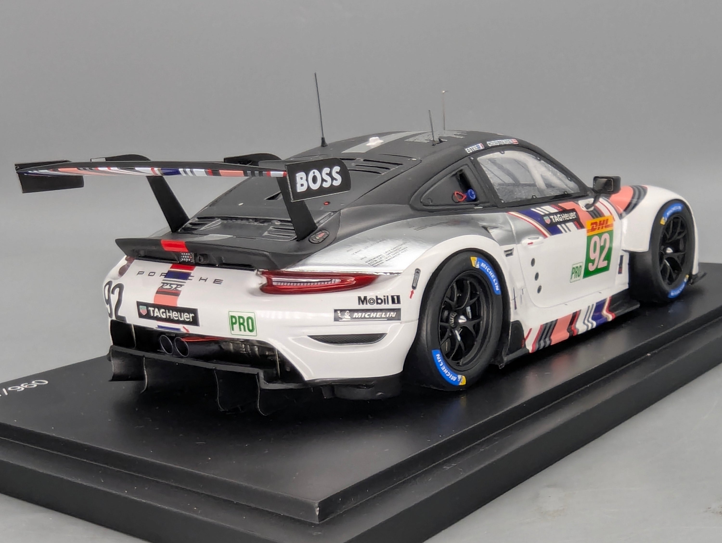 Model Cars 1:43 Minichamps Mercedes Benz SL65 AMG Black Series Silver with original packaging