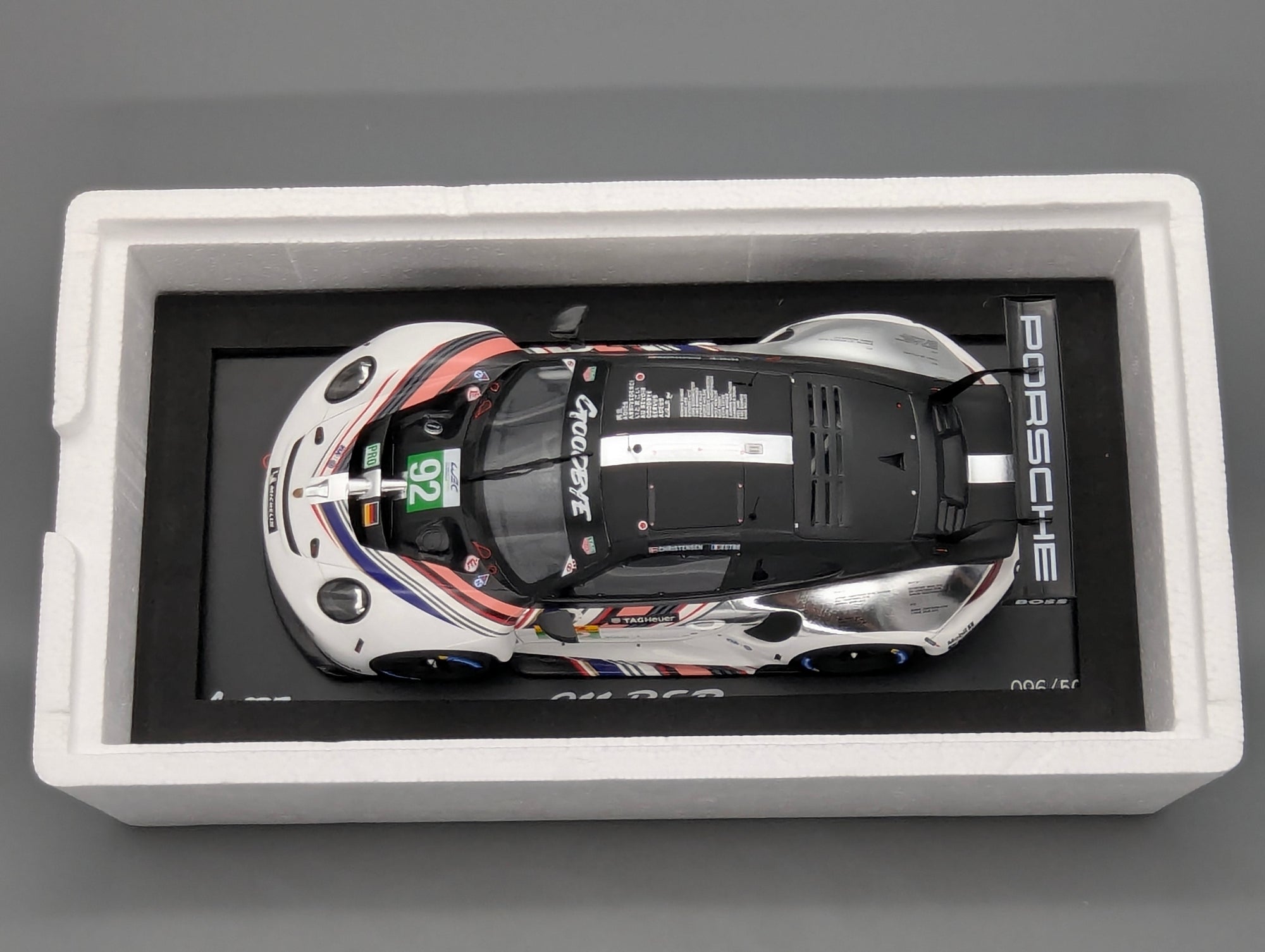 Model Cars 1:43 Minichamps Mercedes Benz SL65 AMG Black Series Silver with original packaging