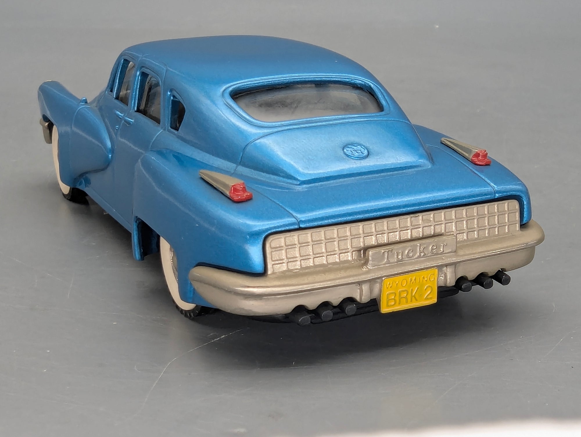Modellautos 1:43 Brooklin Models #2A Tucker Torpedo 1948 Turquoise Movie Edition mit OVP