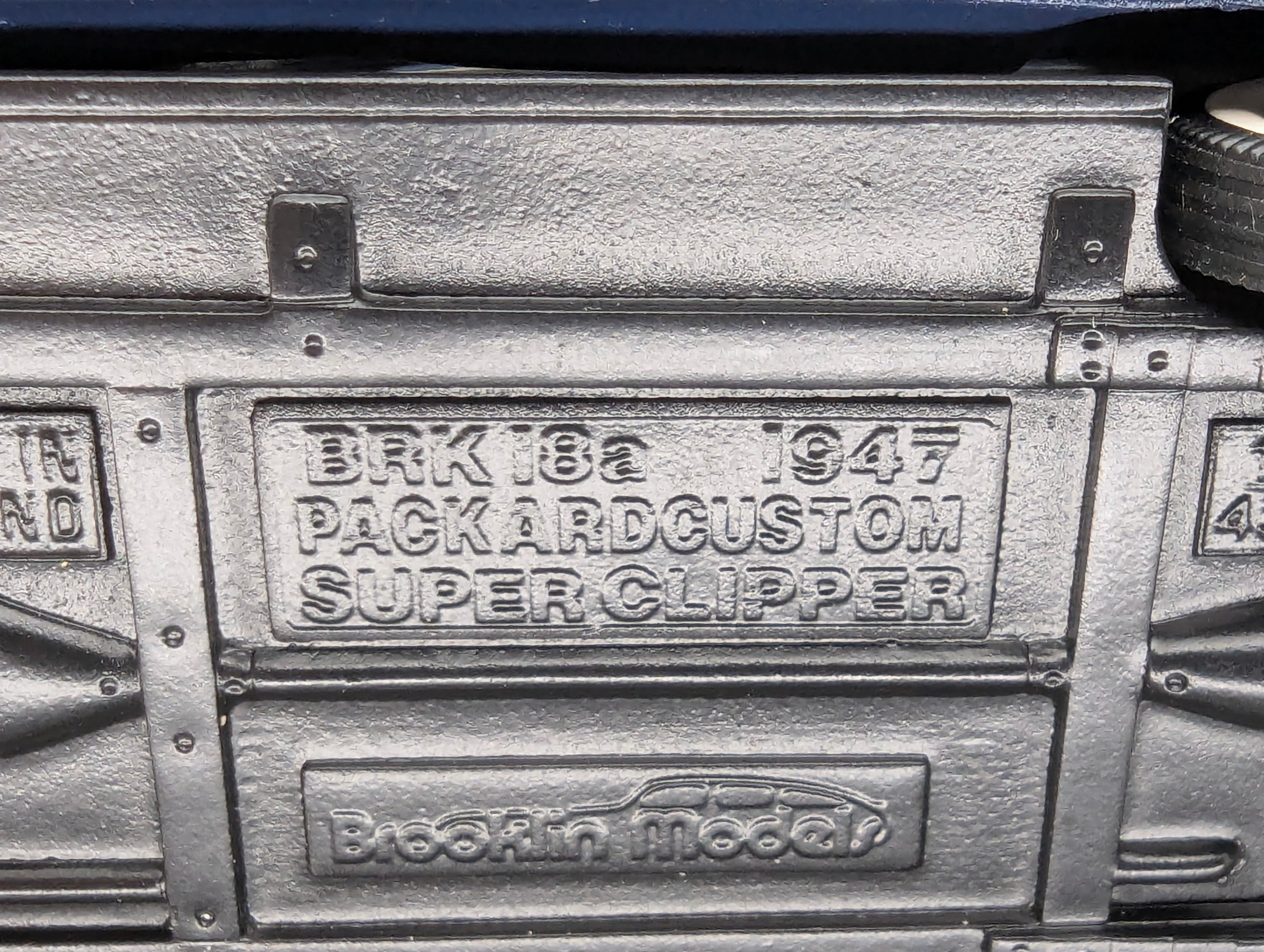 Modellautos 1:43 Brooklin Models #18a Packard Custom Super Clipper 1947 mit OVP