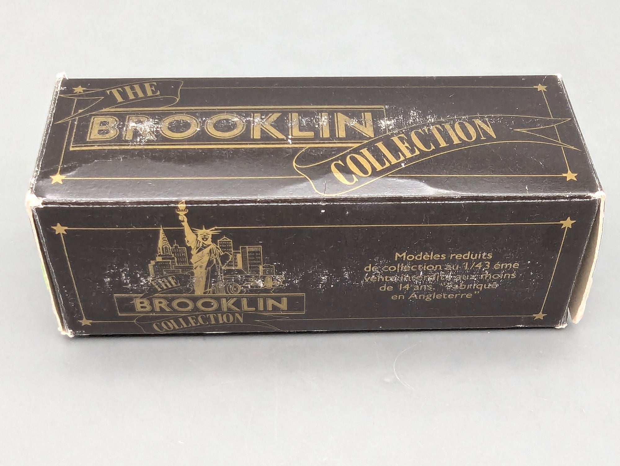 Modellautos 1:43 Brooklin Models #18a Packard Custom Super Clipper 1947 mit OVP
