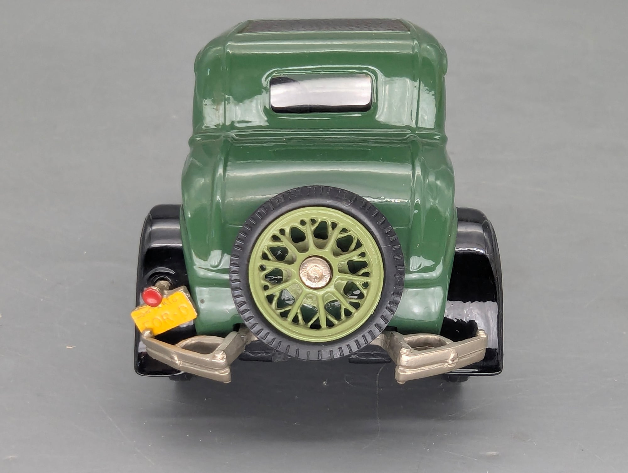Coches a escala 1:43 Spark SB660 BMW 635 CSi 24h Spa 1985 #3 con embalaje original