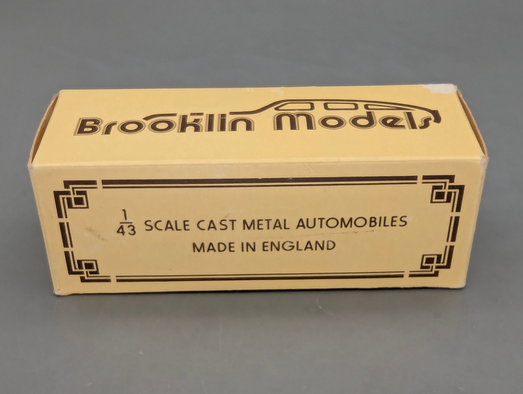 Coches a escala 1:43 Spark SB660 BMW 635 CSi 24h Spa 1985 #3 con embalaje original