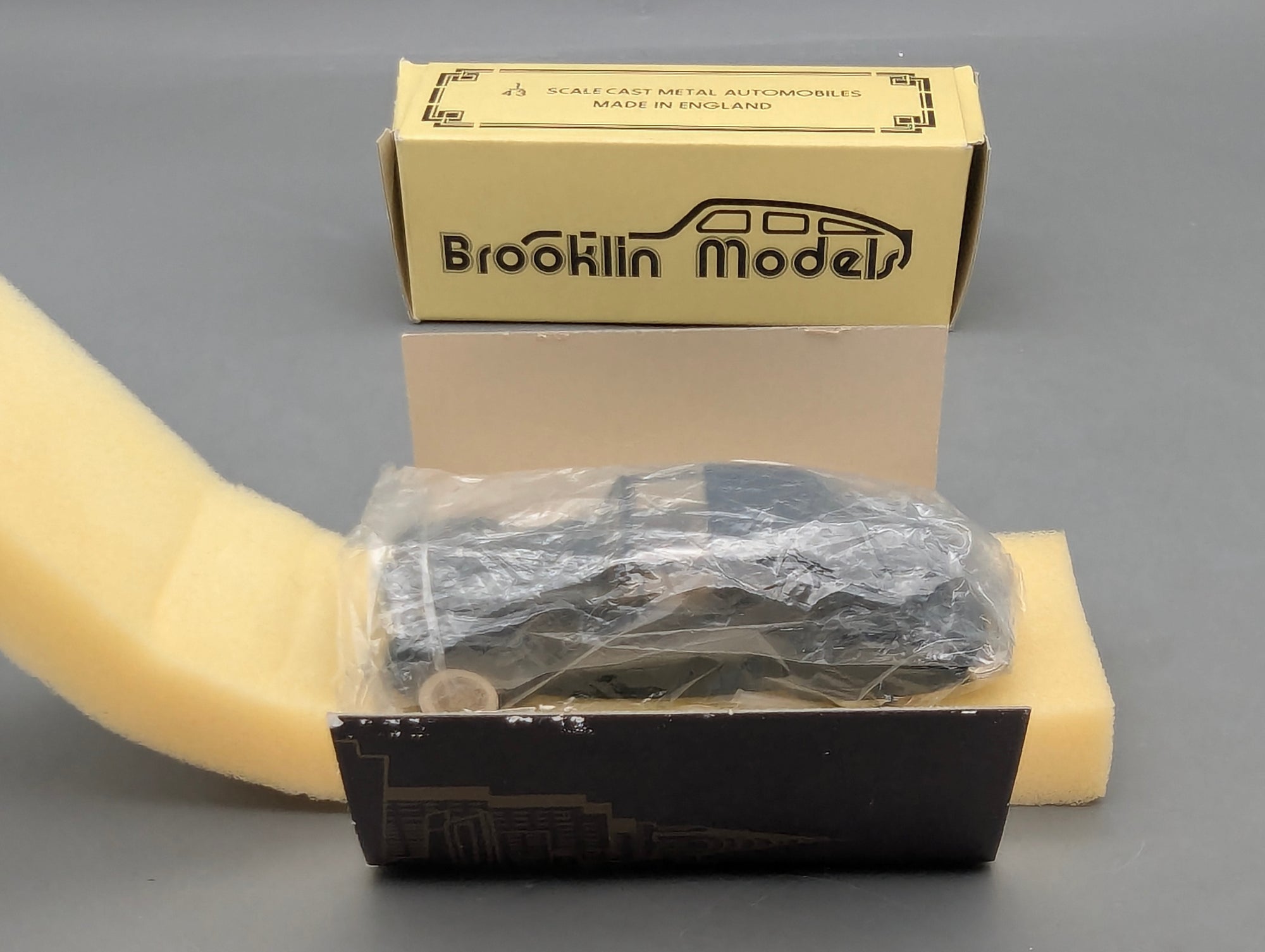 Modellautos 1:43 Brooklin Models #X2 Lincoln Continental 1946 R. Loewy mit OVP