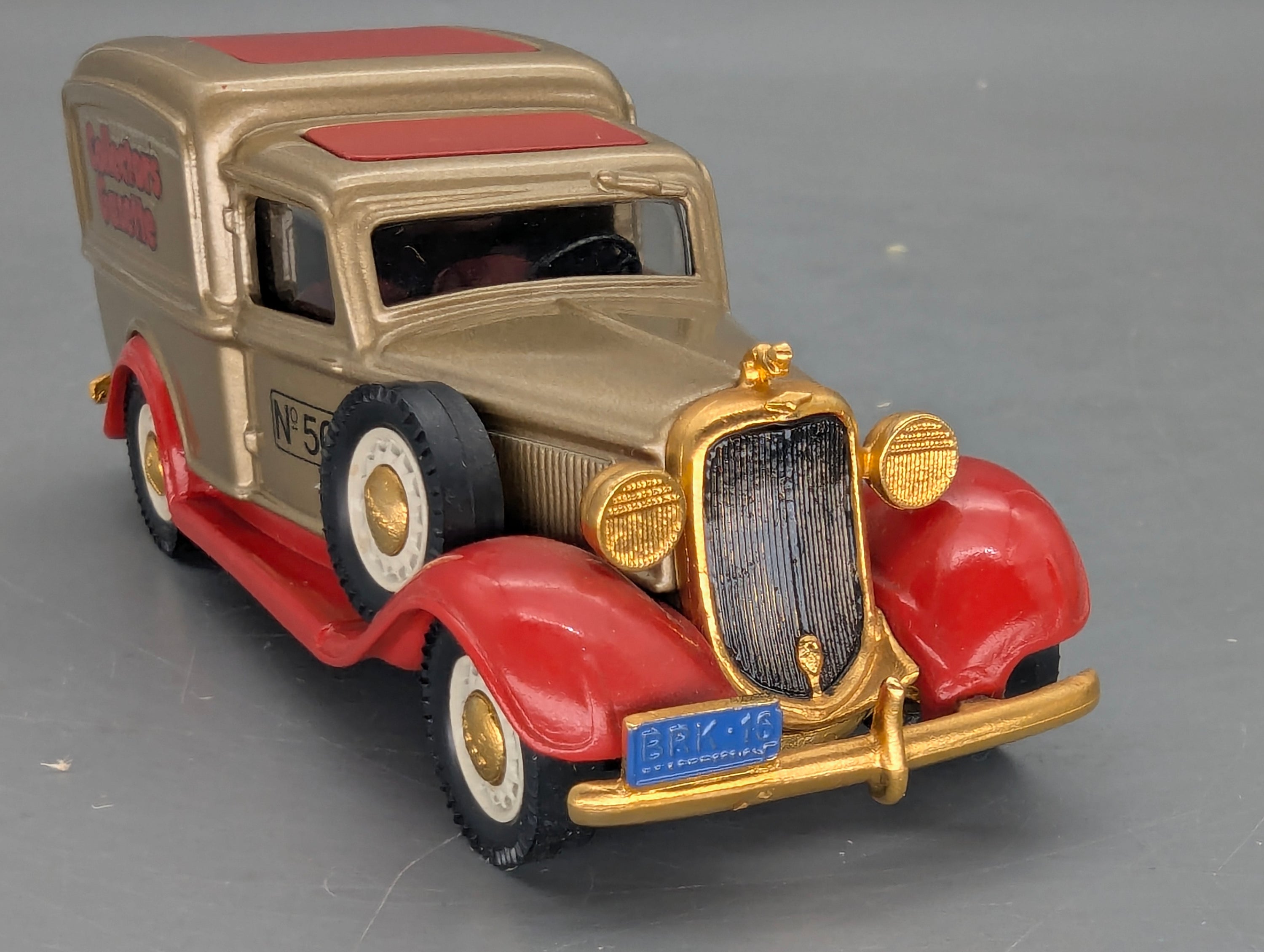 Modellautos 1:43 Brooklin Models #16 Dodge Van 1935 50th Issue Collectors Gazette mit OVP
