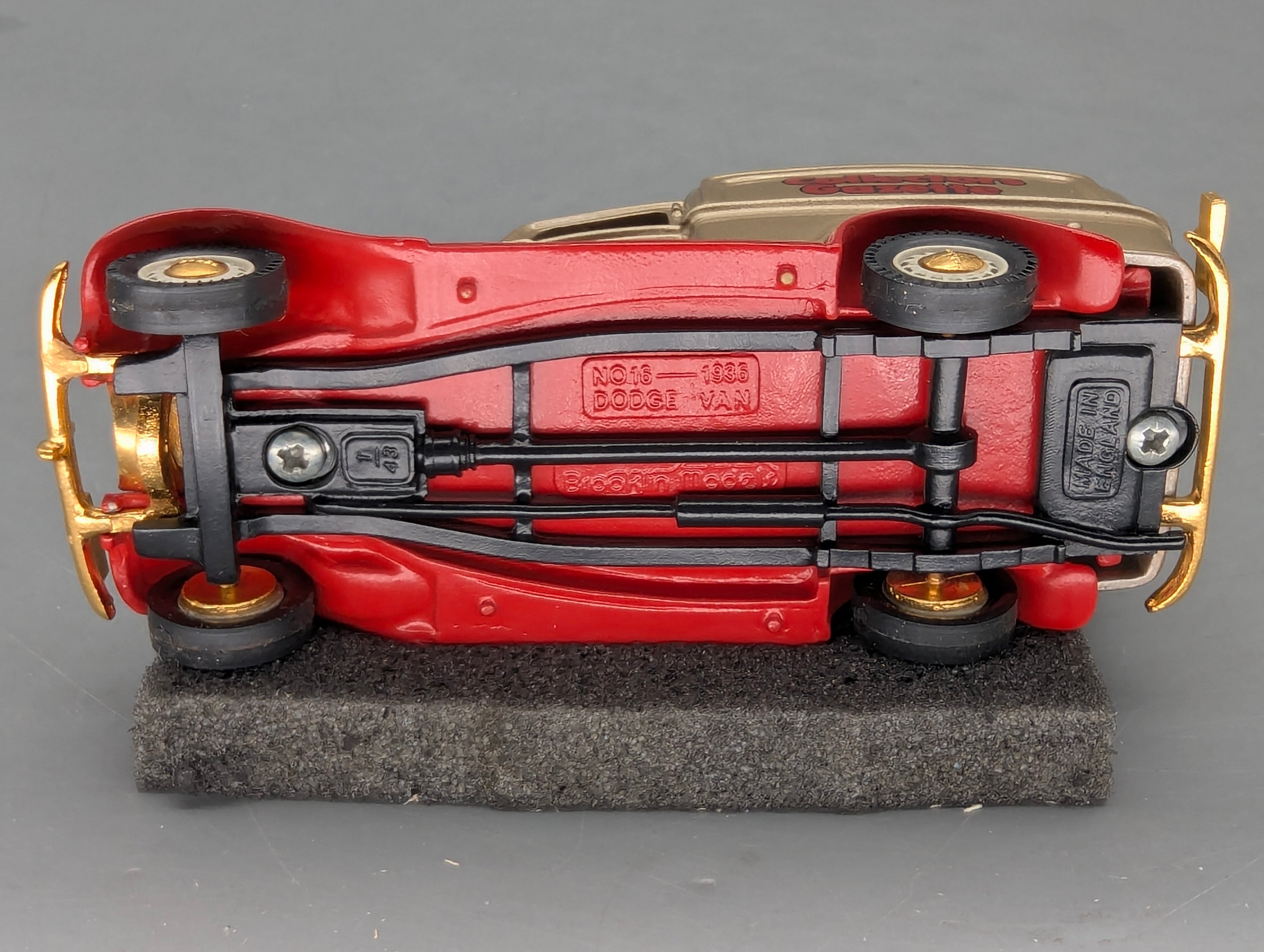Modellautos 1:43 Brooklin Models #16 Dodge Van 1935 50th Issue Collectors Gazette mit OVP