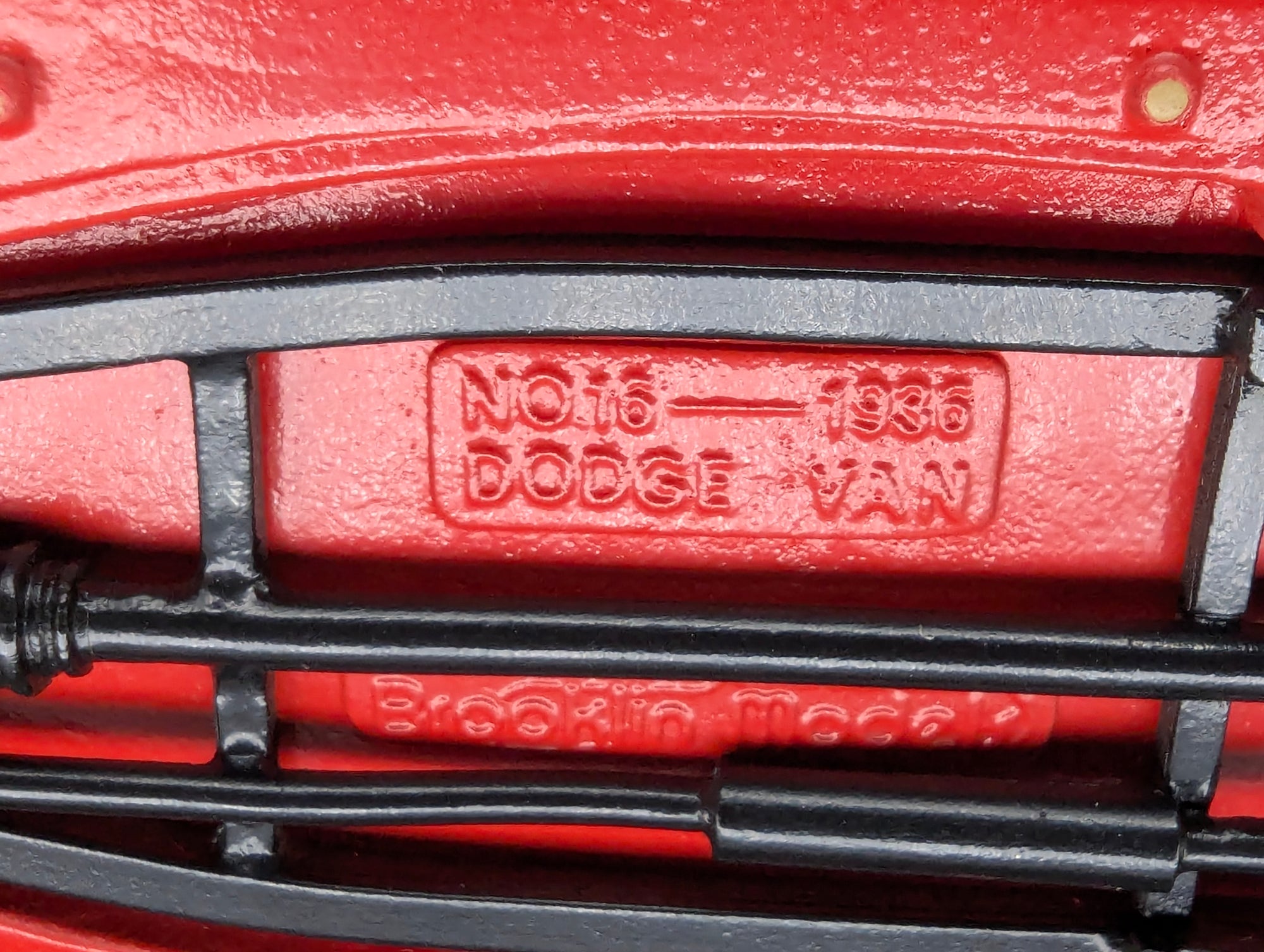 Modellautos 1:43 Brooklin Models #16 Dodge Van 1935 50th Issue Collectors Gazette mit OVP
