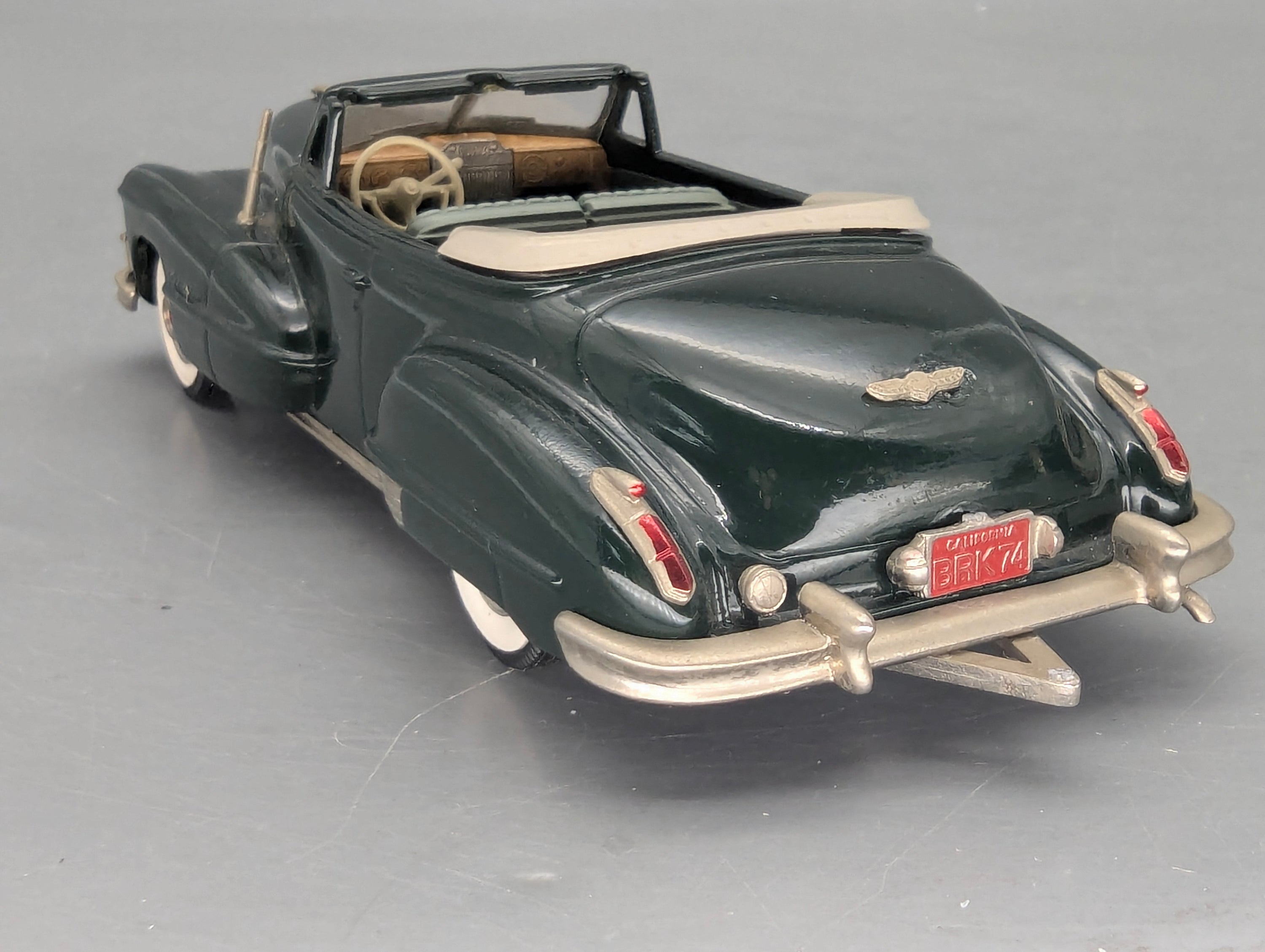 Modellautos 1:43 Brooklin Models #74 Cadillac Series 62 Convertible 1947 mit OVP