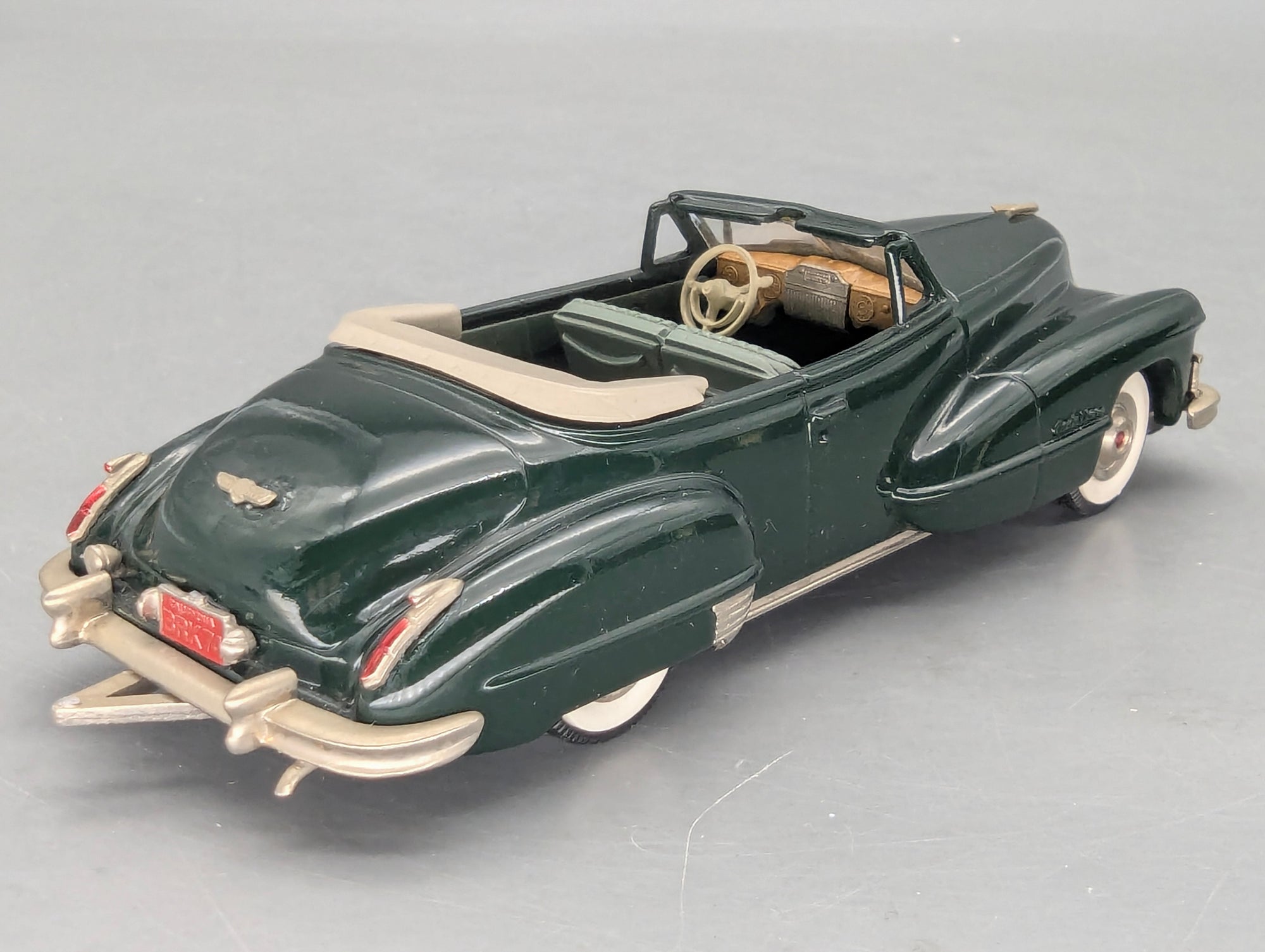 Modellautos 1:43 Brooklin Models #74 Cadillac Series 62 Convertible 1947 mit OVP