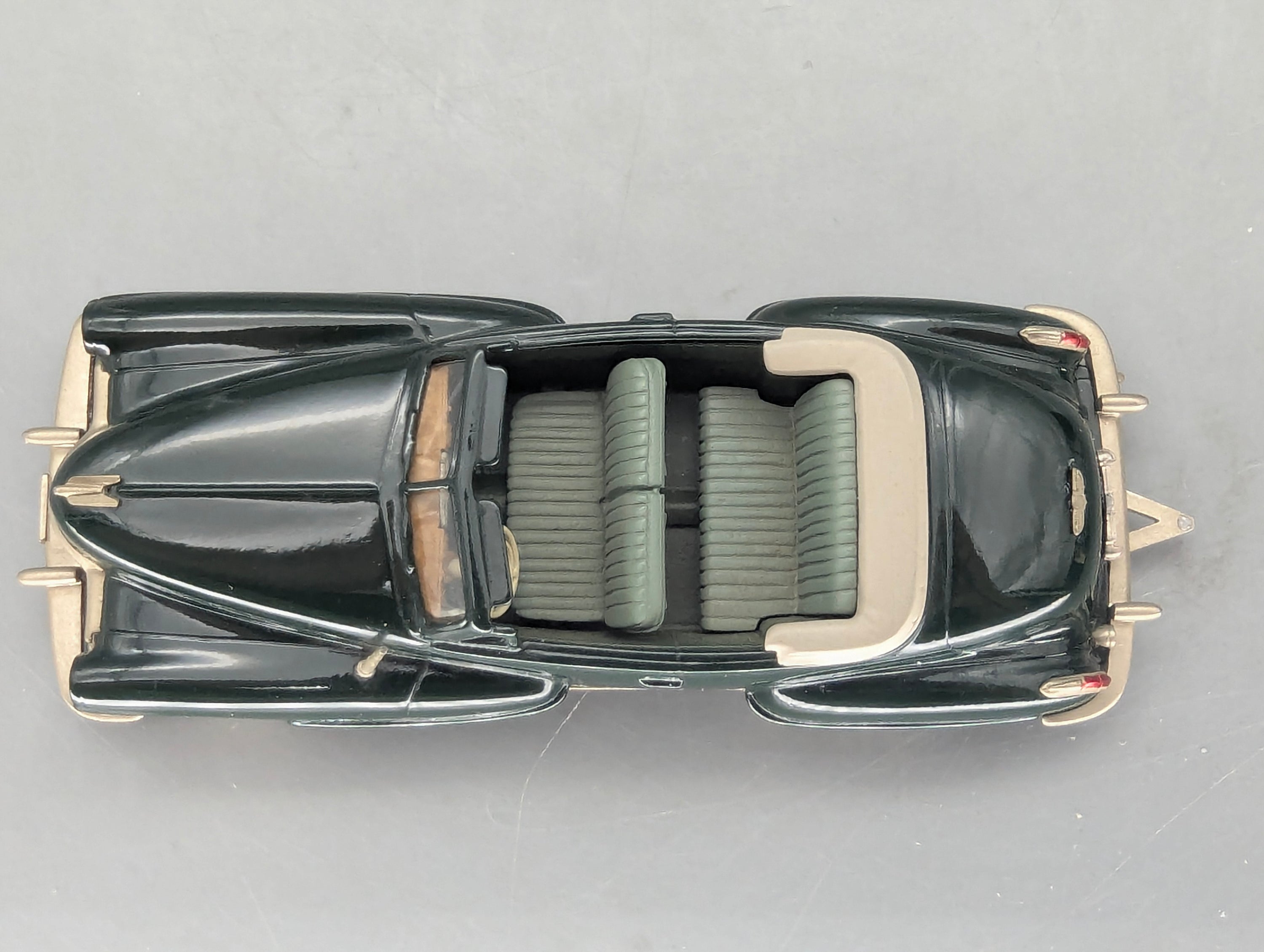 Modellautos 1:43 Brooklin Models #74 Cadillac Series 62 Convertible 1947 mit OVP