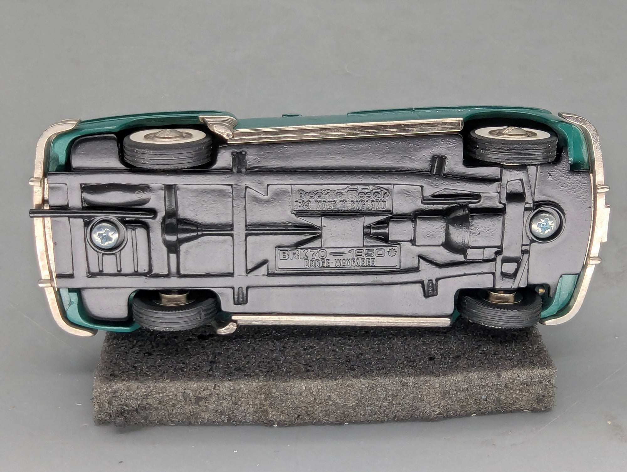 Coches a escala 1:43 Spark SB660 BMW 635 CSi 24h Spa 1985 #3 con embalaje original