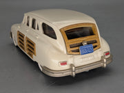 Modellautos 1:43 Brooklin Models #43 Packard Station Sedan 1948 Creme mit OVP
