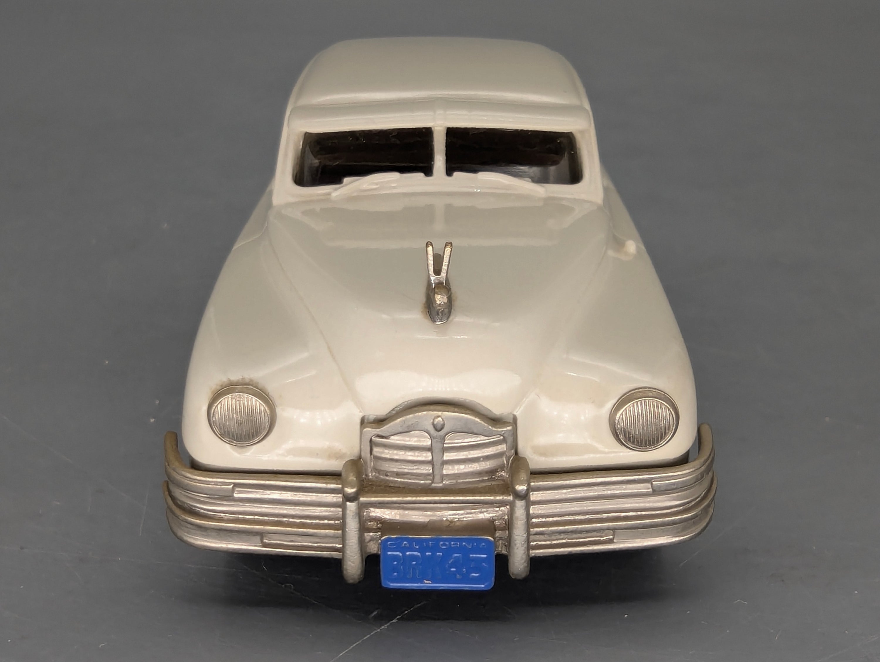 Modellautos 1:43 Brooklin Models #43 Packard Station Sedan 1948 Creme mit OVP