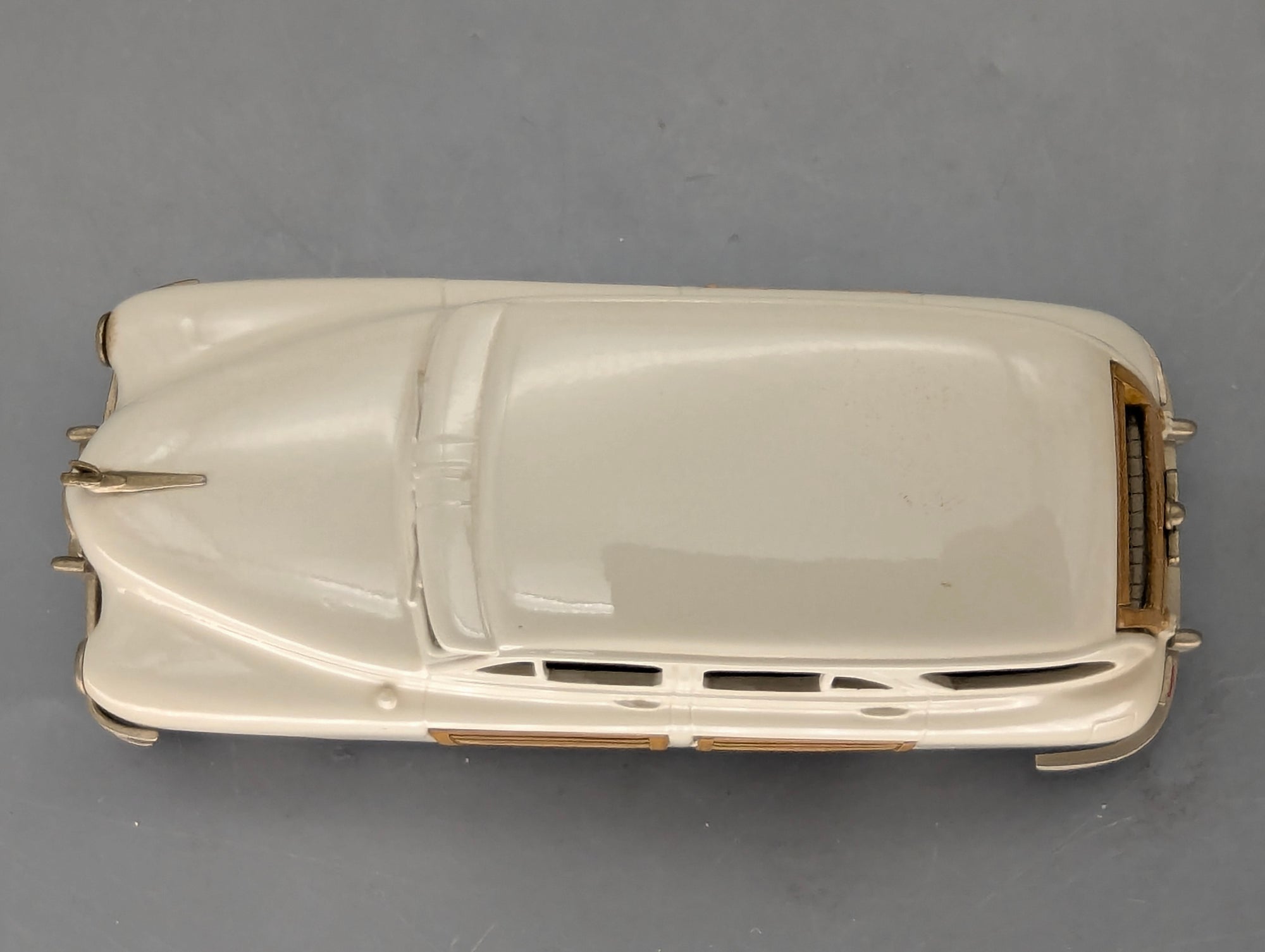 Modellautos 1:43 Brooklin Models #43 Packard Station Sedan 1948 Creme mit OVP