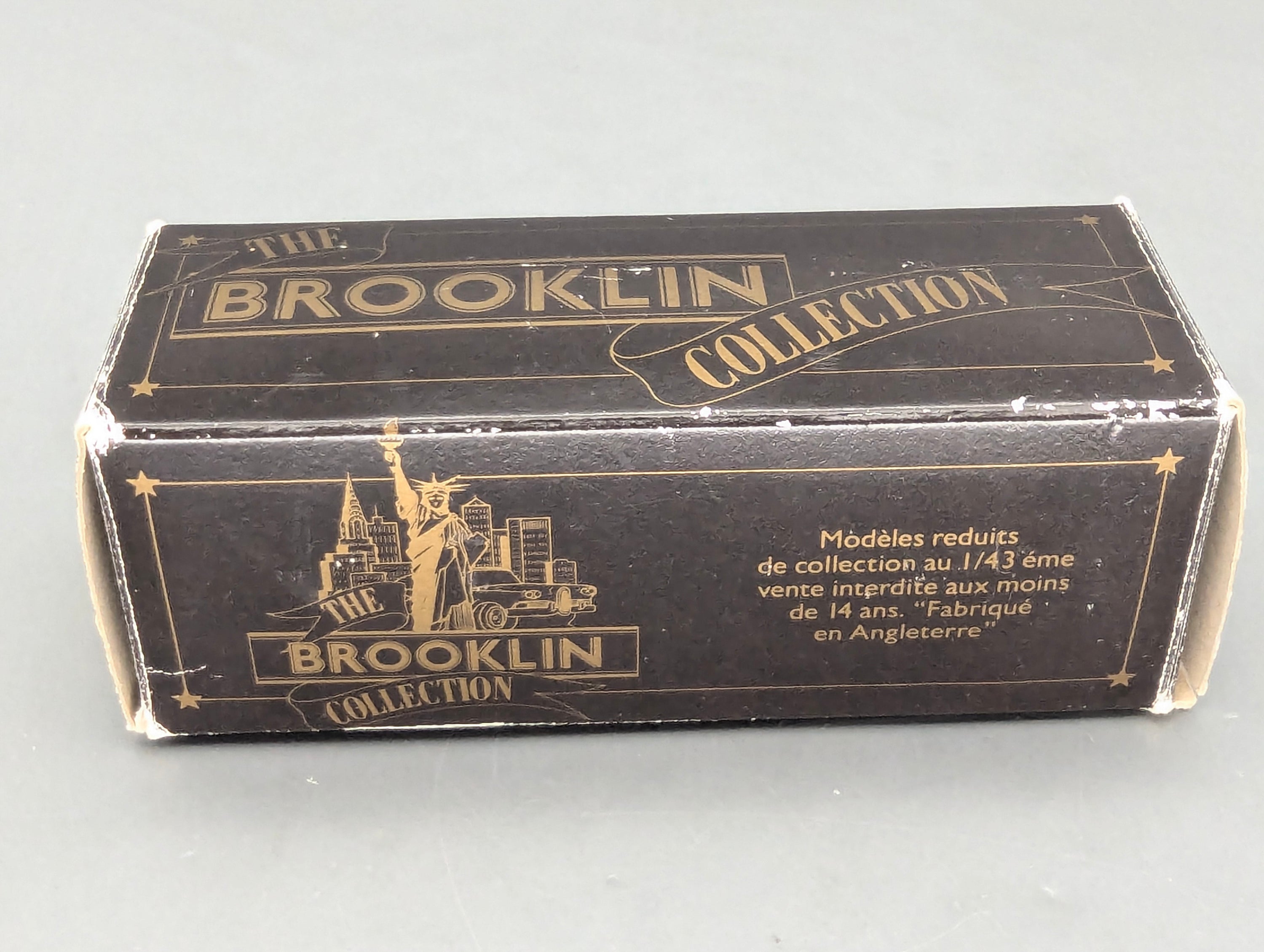 Modellautos 1:43 Brooklin Models #43 Packard Station Sedan 1948 Creme mit OVP