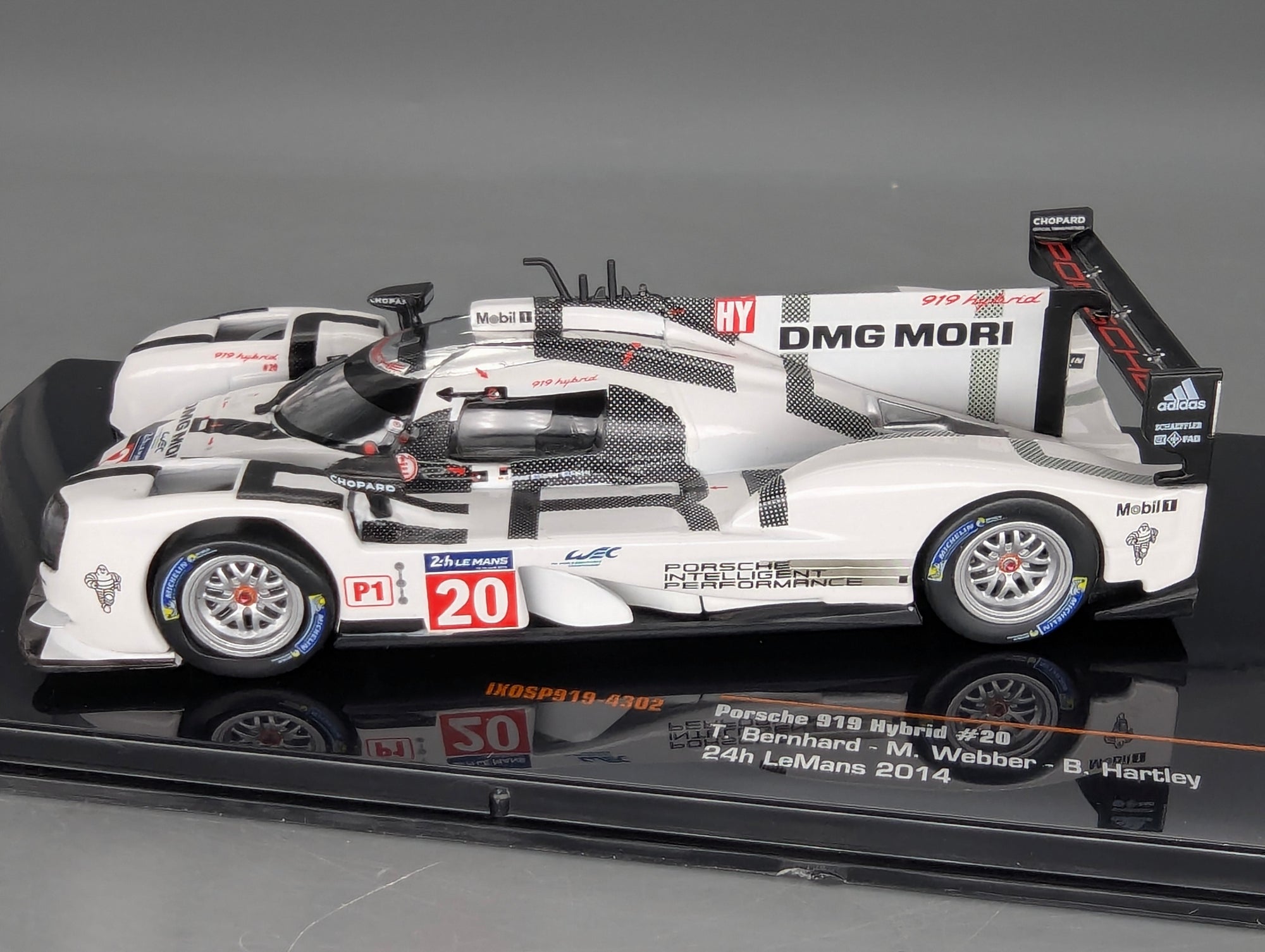 Modellautos 1:43 Ixo Porsche 919 Hybrid 24h Le Mans 2014 #20 Bernhard u.a. mit OVP