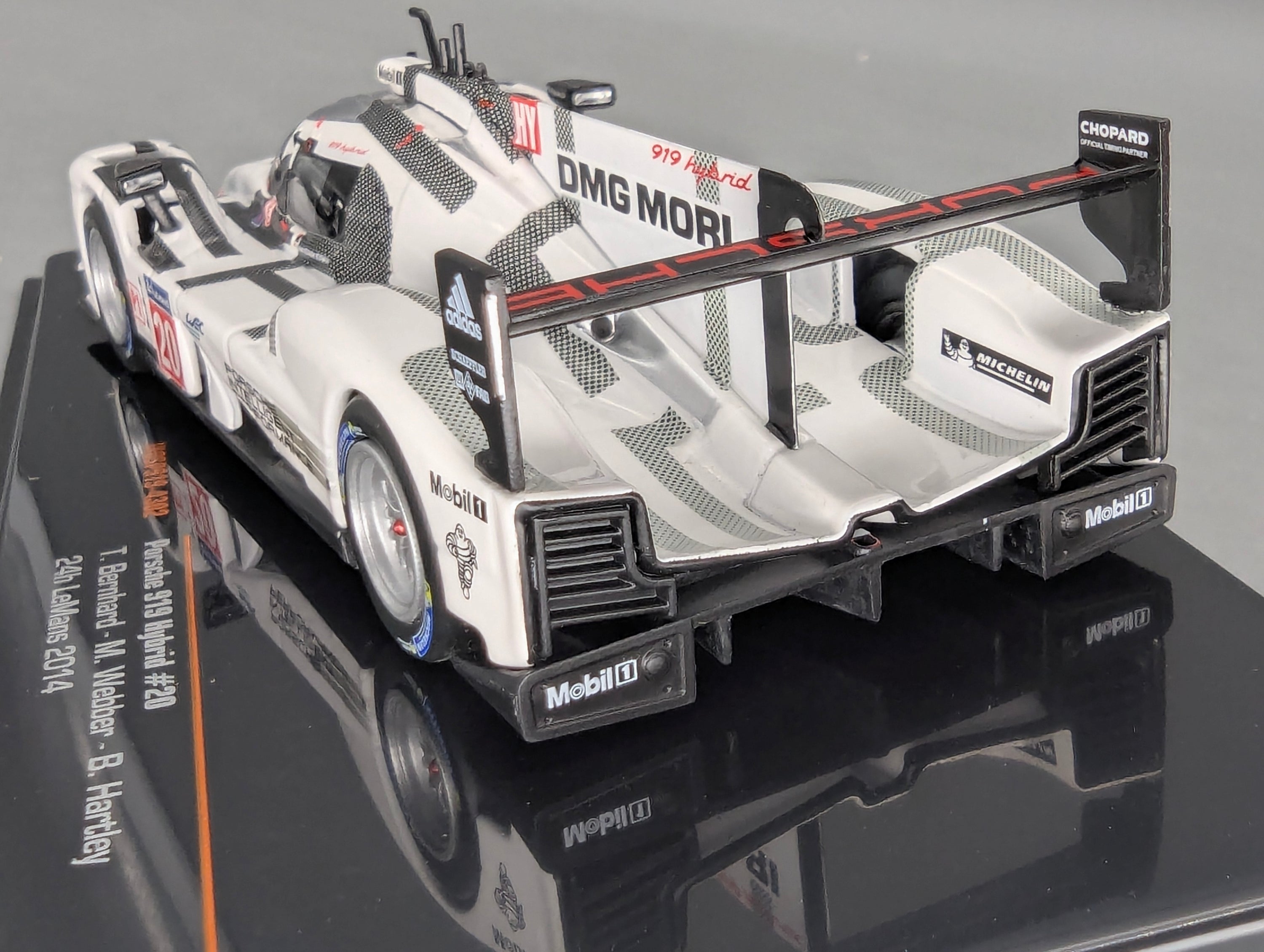Modellautos 1:43 Ixo Porsche 919 Hybrid 24h Le Mans 2014 #20 Bernhard u.a. mit OVP