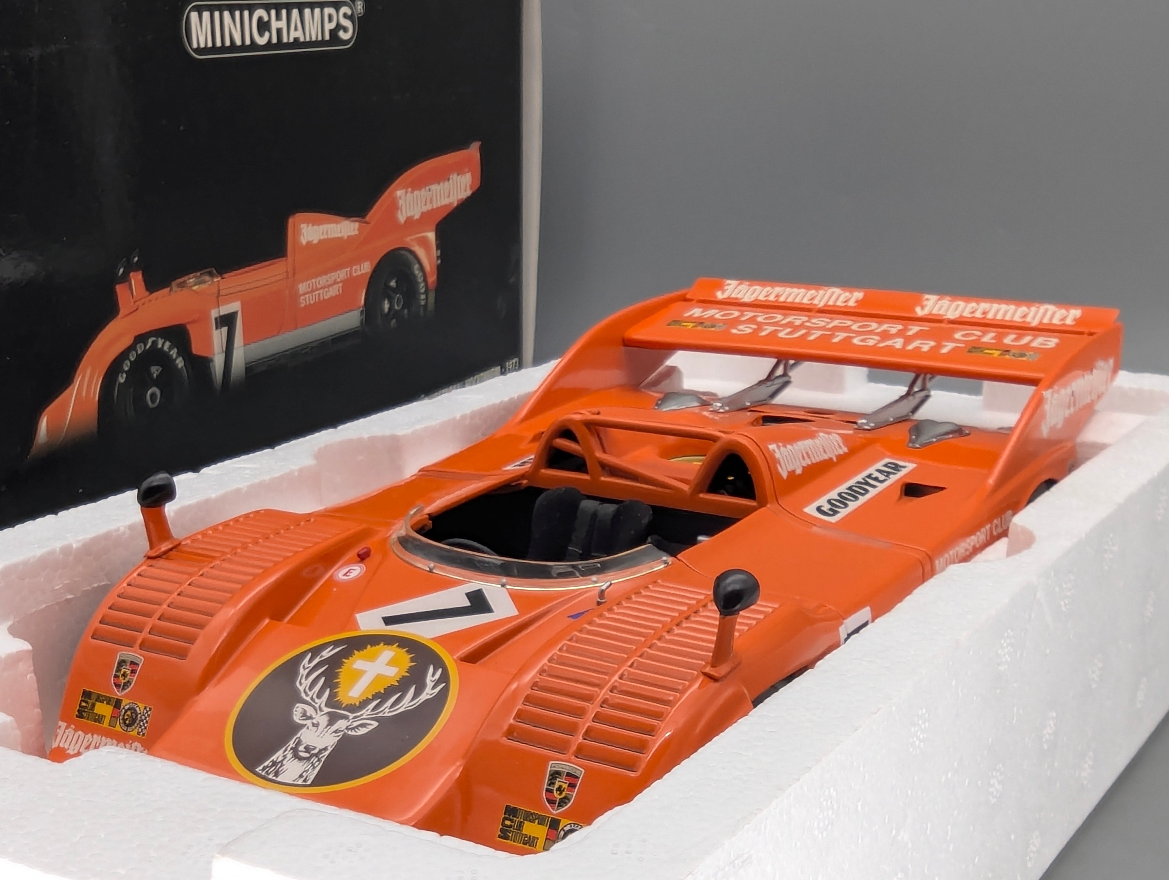 Coches en miniatura 1:43 Minichamps Mercedes Benz SL65 AMG Black Series Plata con embalaje original