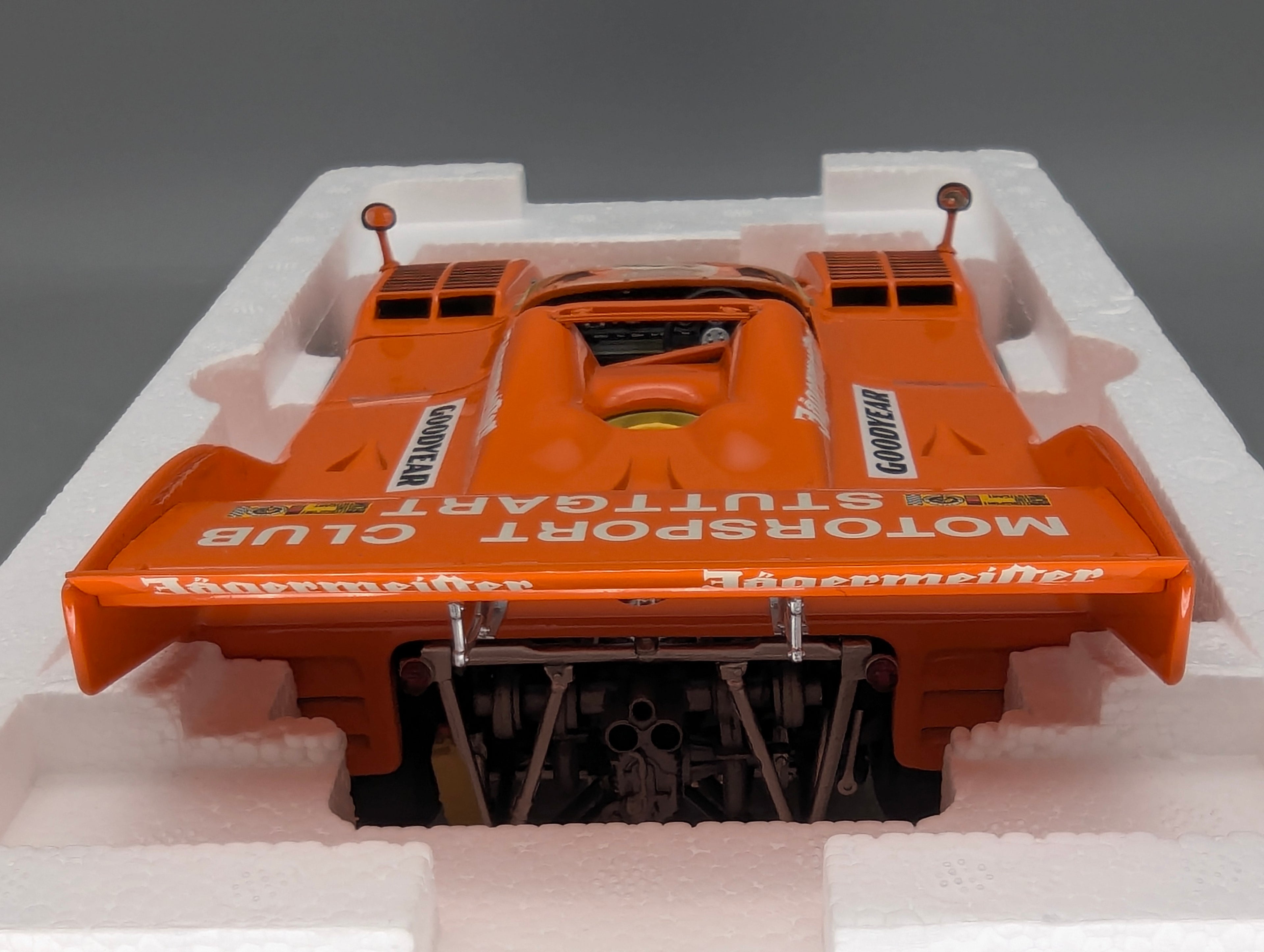 Coches en miniatura 1:43 Minichamps Mercedes Benz SL65 AMG Black Series Plata con embalaje original