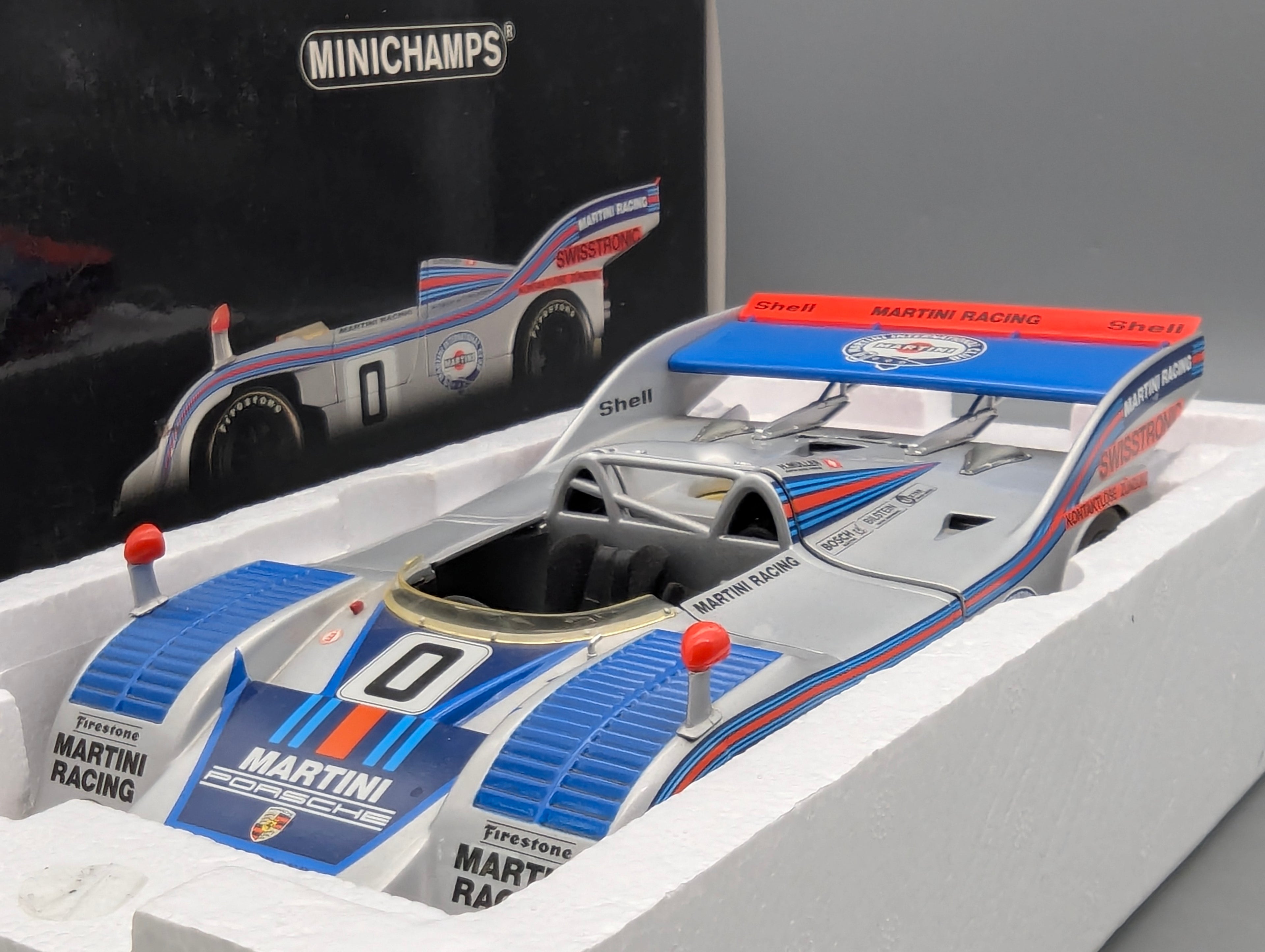 Coches en miniatura 1:43 Minichamps Mercedes Benz SL65 AMG Black Series Plata con embalaje original
