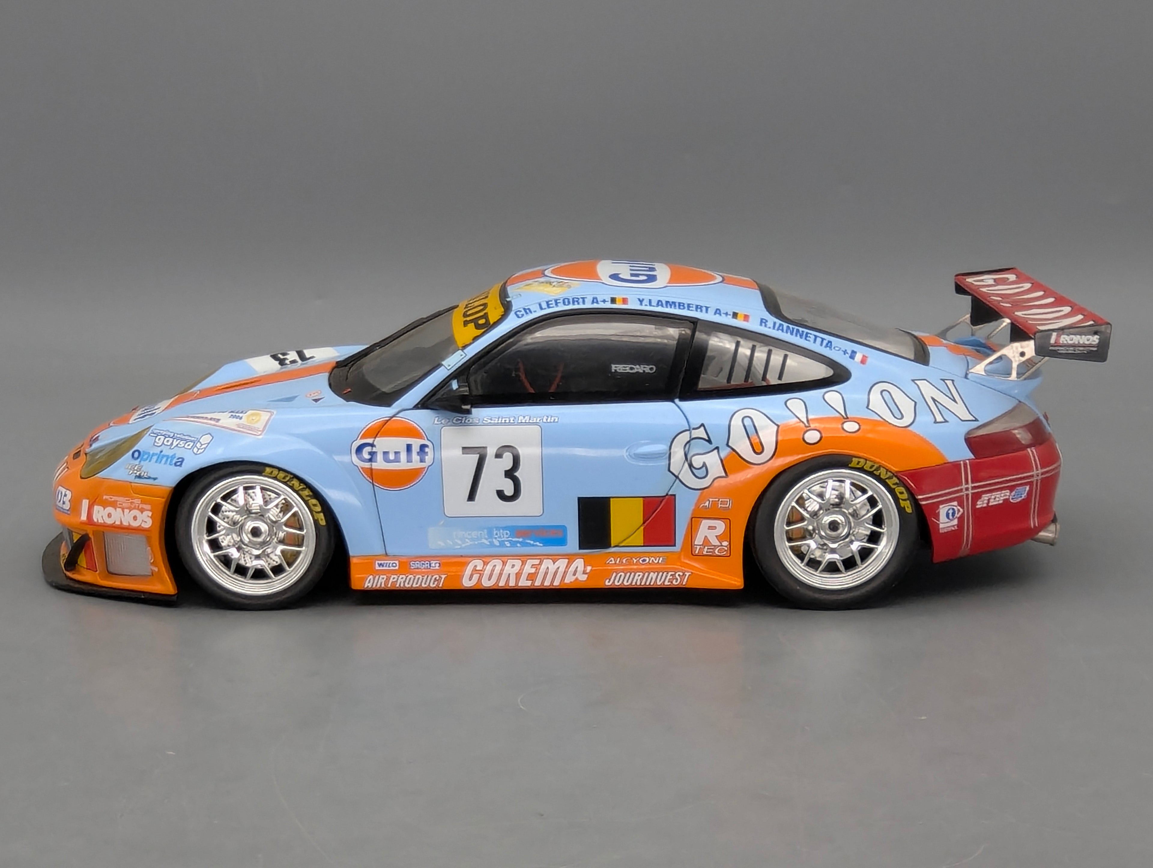 Coches en miniatura 1:43 Minichamps Mercedes Benz SL65 AMG Black Series Plata con embalaje original