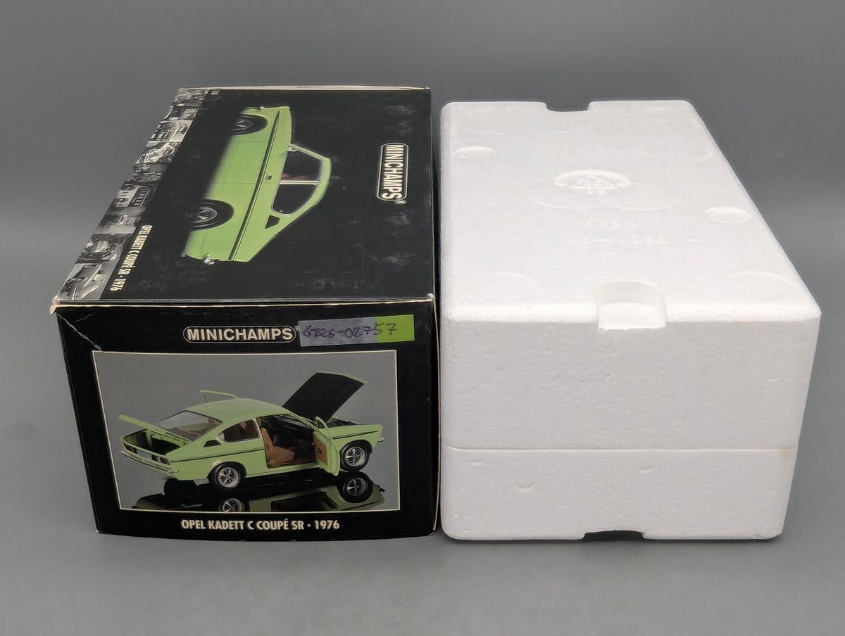 Modellautos 1:18 Minichamps Opel Kadett C Coupe SR 1976 Grün OVP