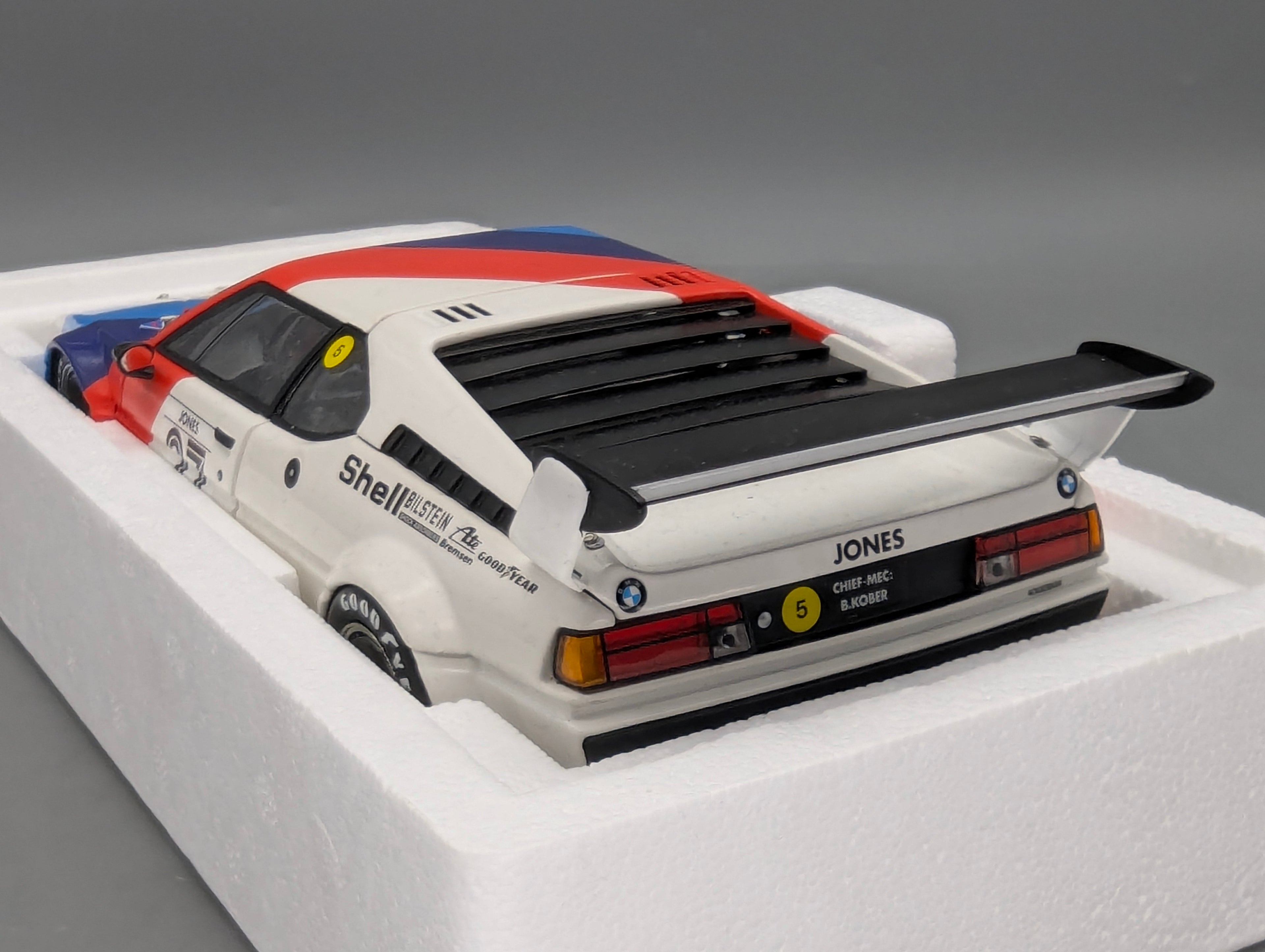 Coches en miniatura 1:43 Minichamps Mercedes Benz SL65 AMG Black Series Plata con embalaje original
