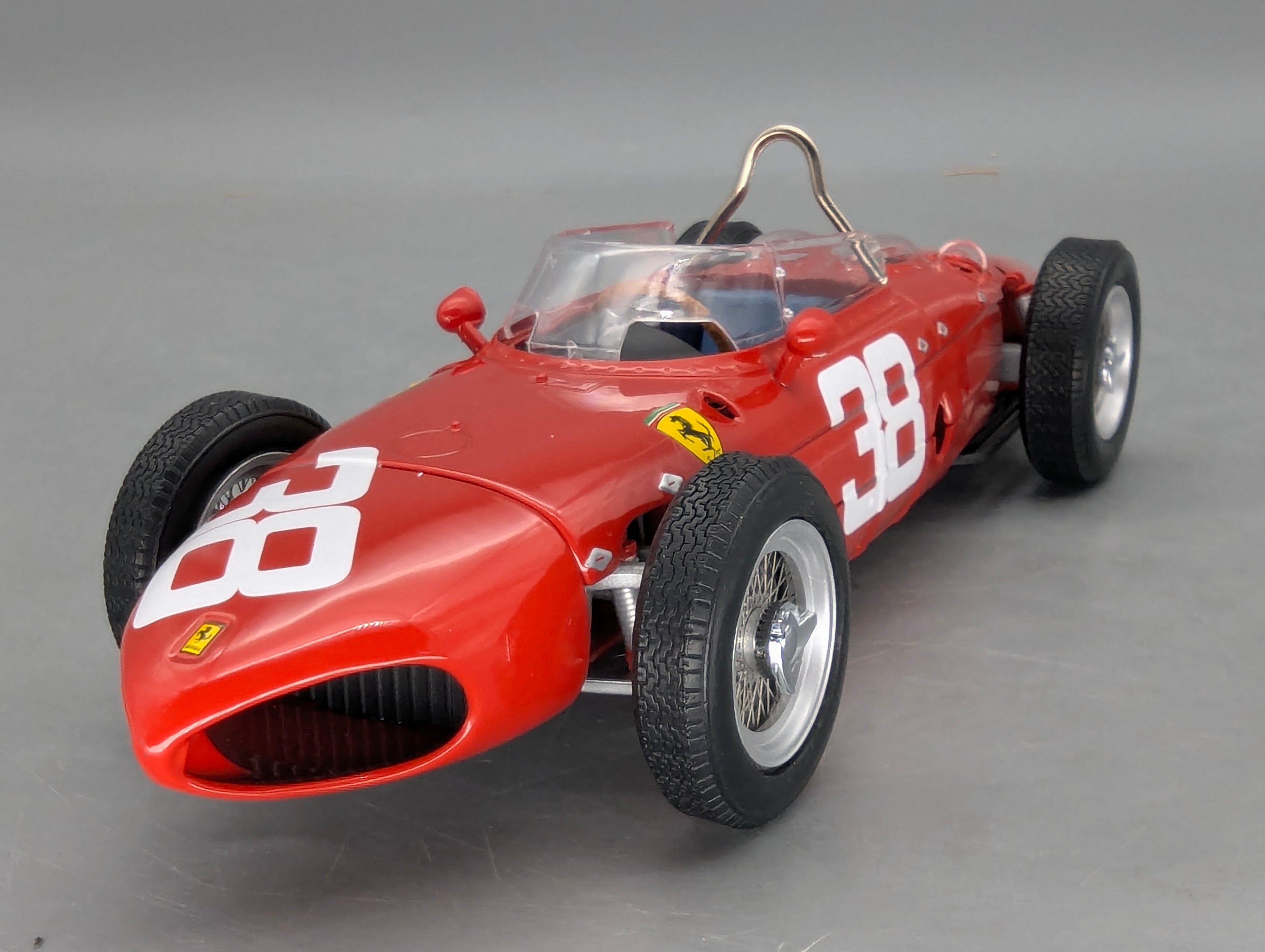 Modellautos 1:18 CMR CMR169 Ferrari Dino 156 Sharknose 3rd Monaco 1961 #38 Phil Hill mit OVP