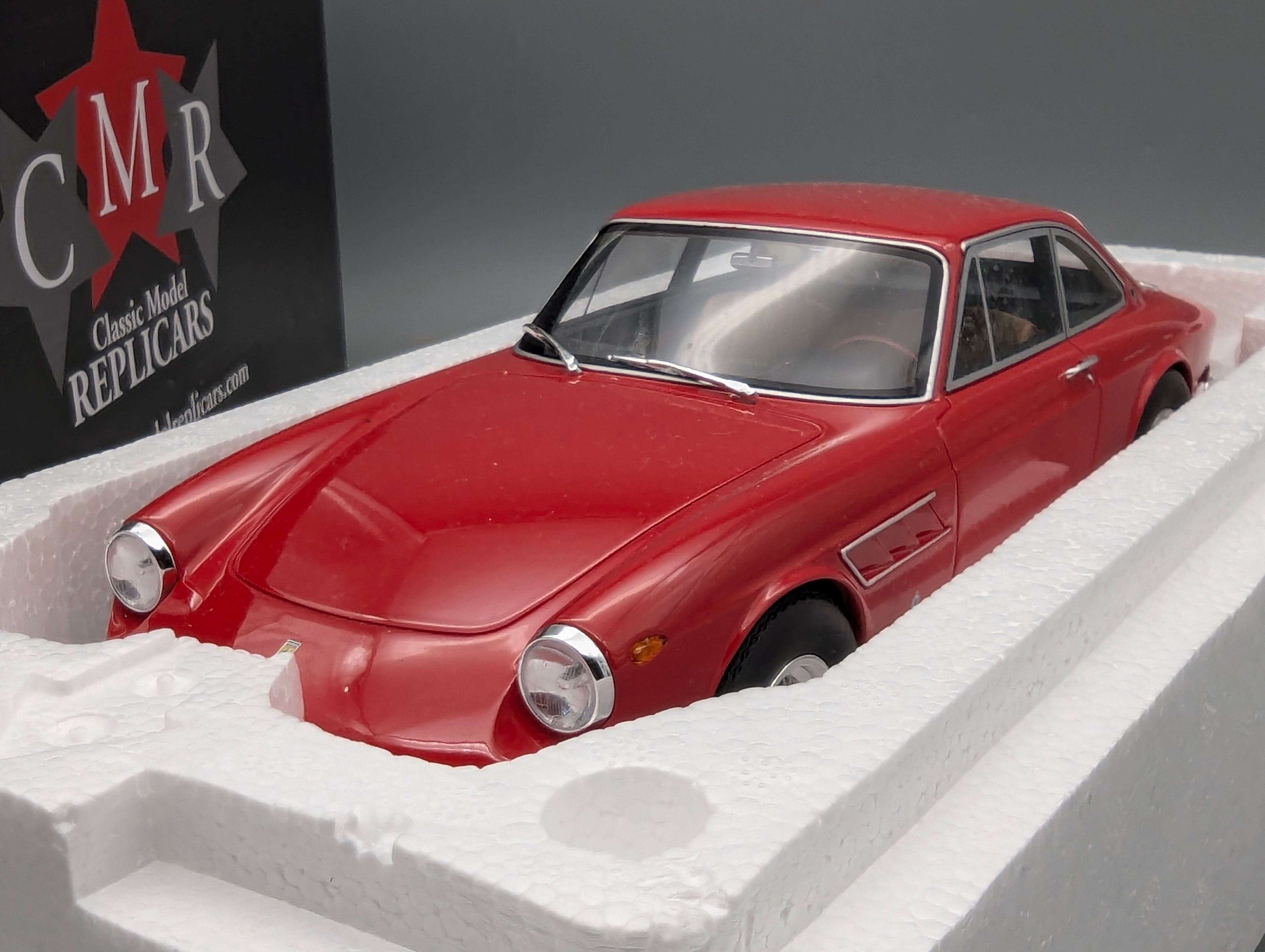 Modellautos 1:18 CMR CMR050 Ferrari 330 GTC Rot mit OVP