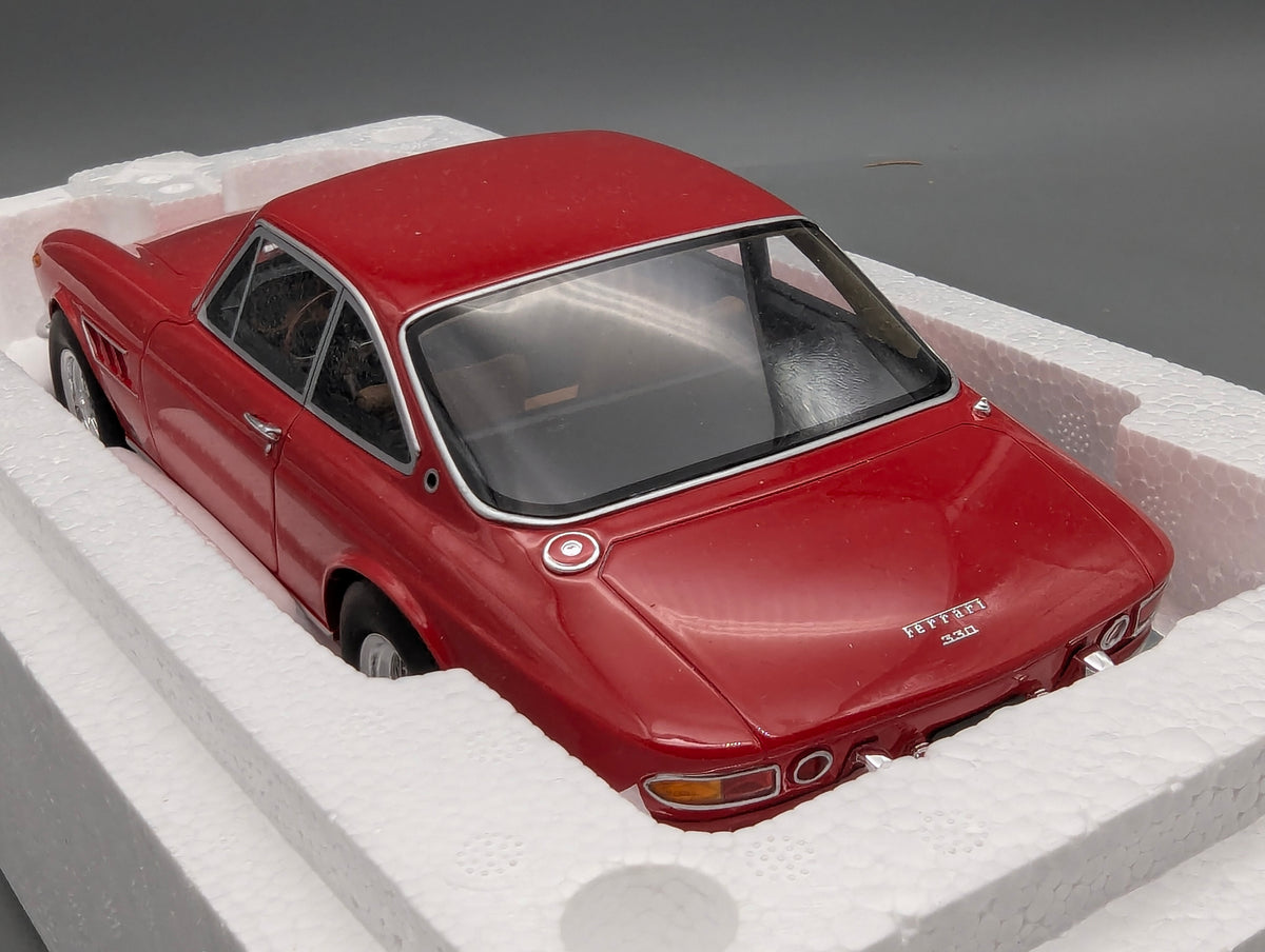 Modellautos 1:18 CMR CMR050 Ferrari 330 GTC Rot mit OVP