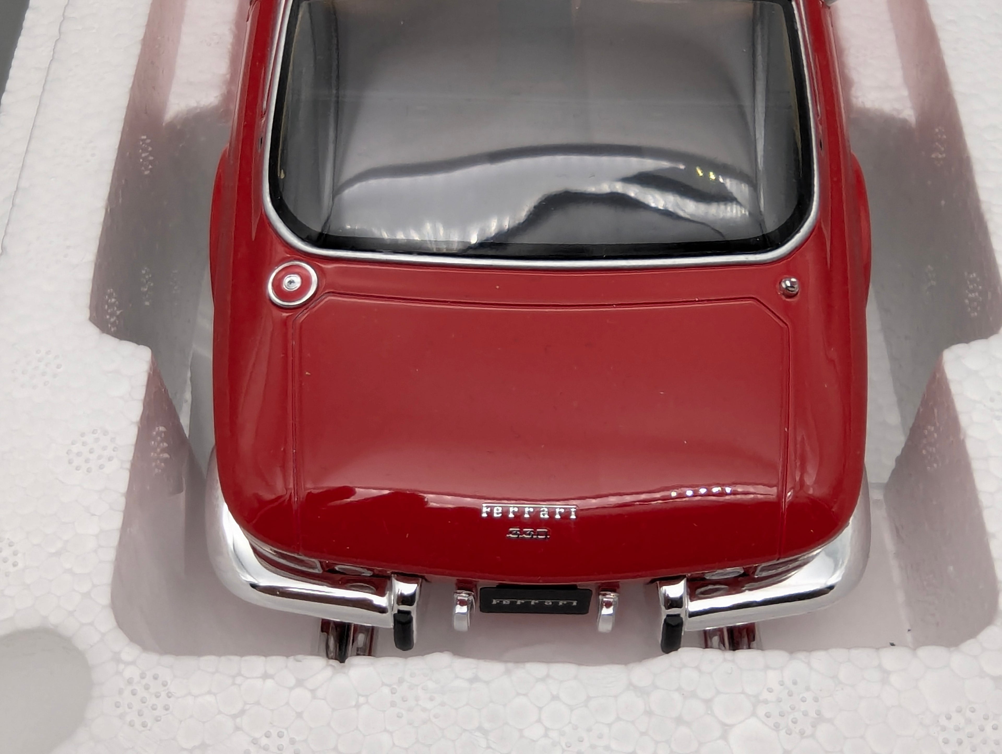 Modellautos 1:18 CMR CMR050 Ferrari 330 GTC Rot mit OVP