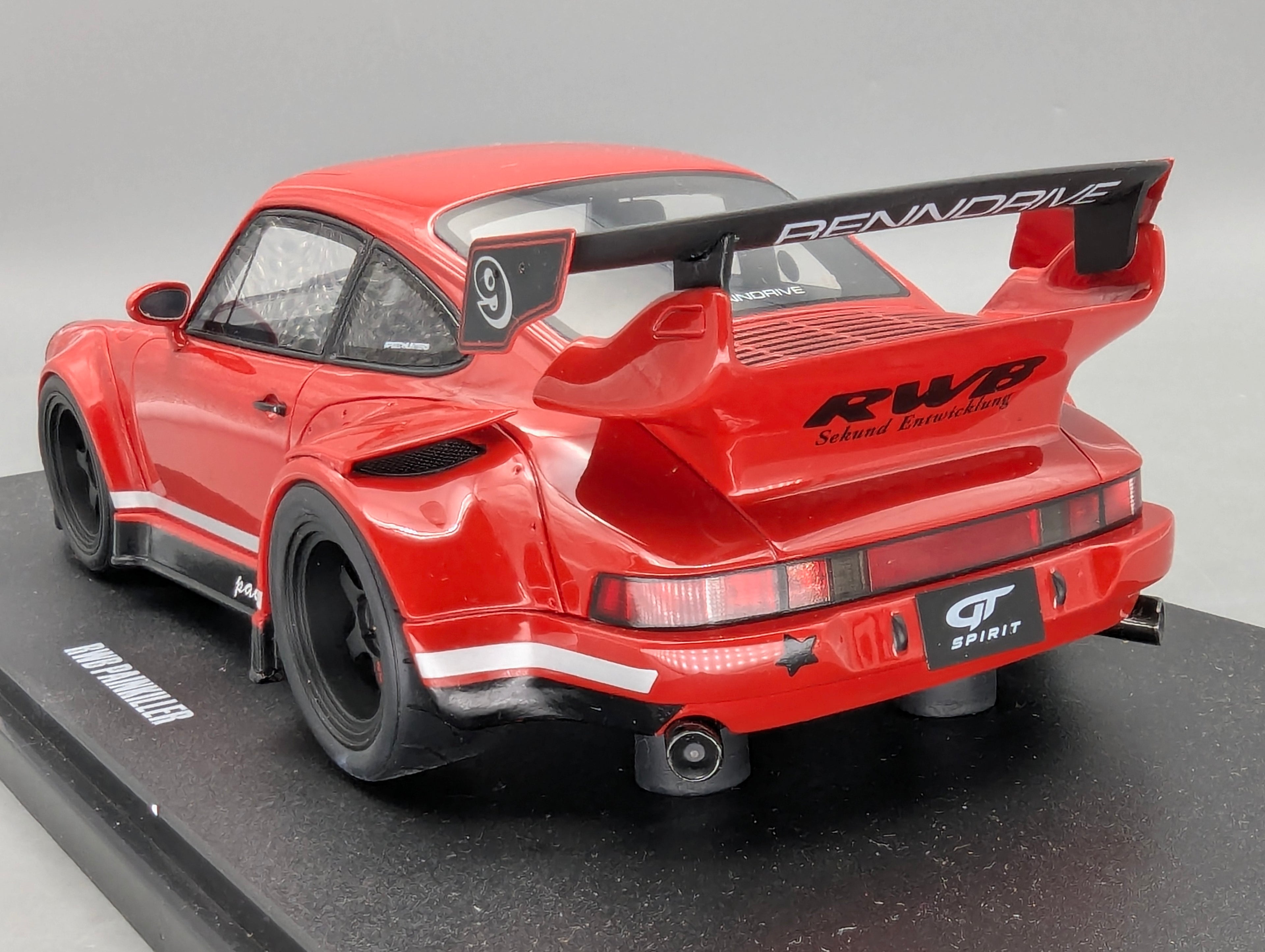 Modellautos 1:18 GT Spirit GT449 Porsche 911 RWB Body Kit Painkiller Rot #9 mit OVP