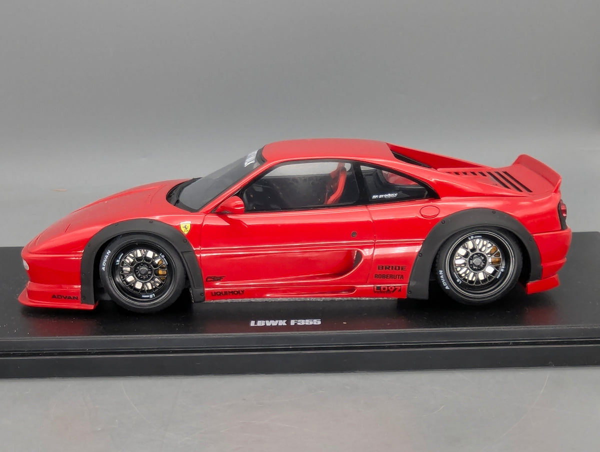 Modellautos 1:18 GT Spirit GT468 Ferrari F355 Liberty Walk LBWK Rot mit OVP