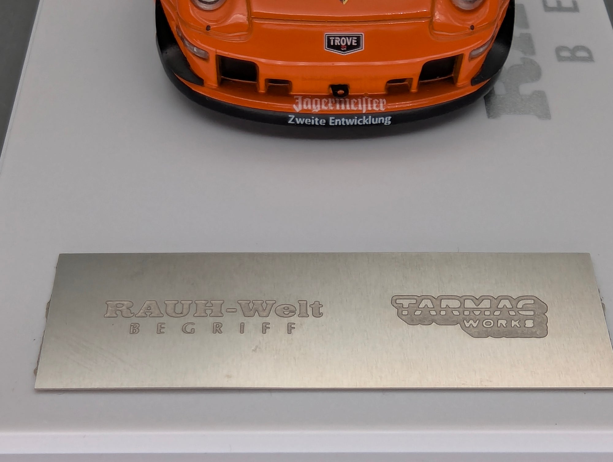 Model Cars 1:43 Minichamps Mercedes Benz SL65 AMG Black Series Silver with original packaging
