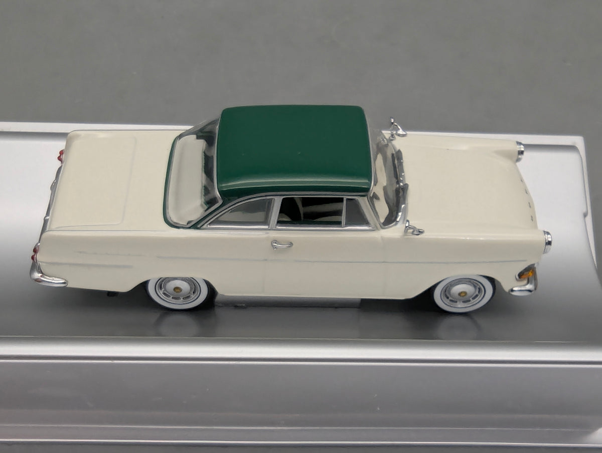 Model Cars 1:43 Minichamps Mercedes Benz SL65 AMG Black Series Silver with original packaging