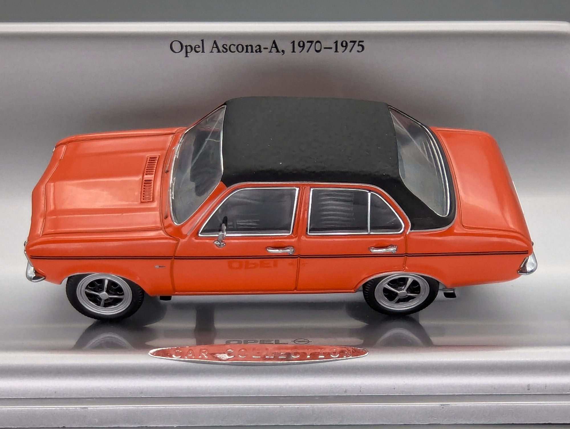 Coches en miniatura 1:43 Minichamps Mercedes Benz SL65 AMG Black Series Plata con embalaje original