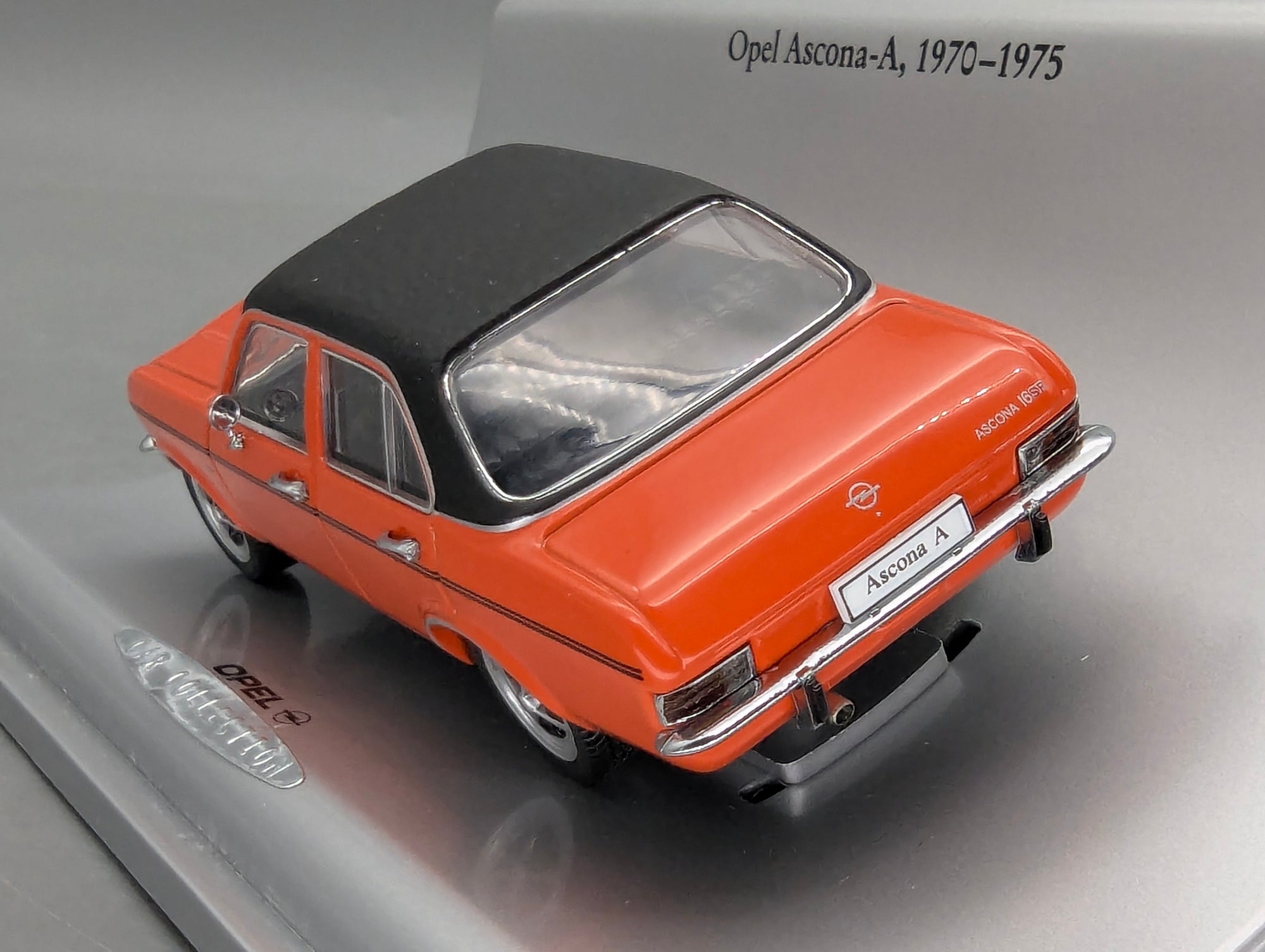 Coches en miniatura 1:43 Minichamps Mercedes Benz SL65 AMG Black Series Plata con embalaje original