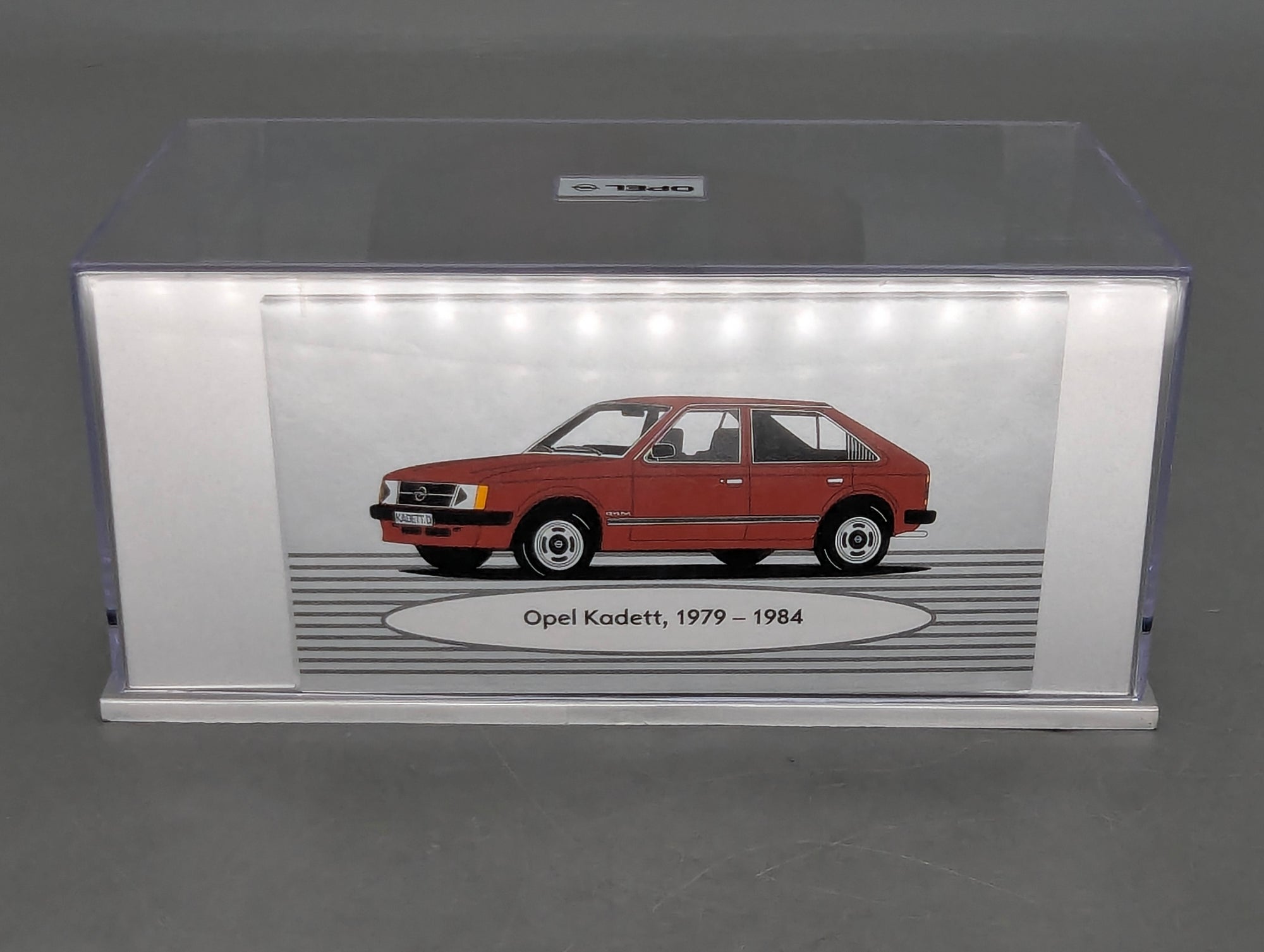 Model Cars 1:43 Minichamps Mercedes Benz SL65 AMG Black Series Silver with original packaging
