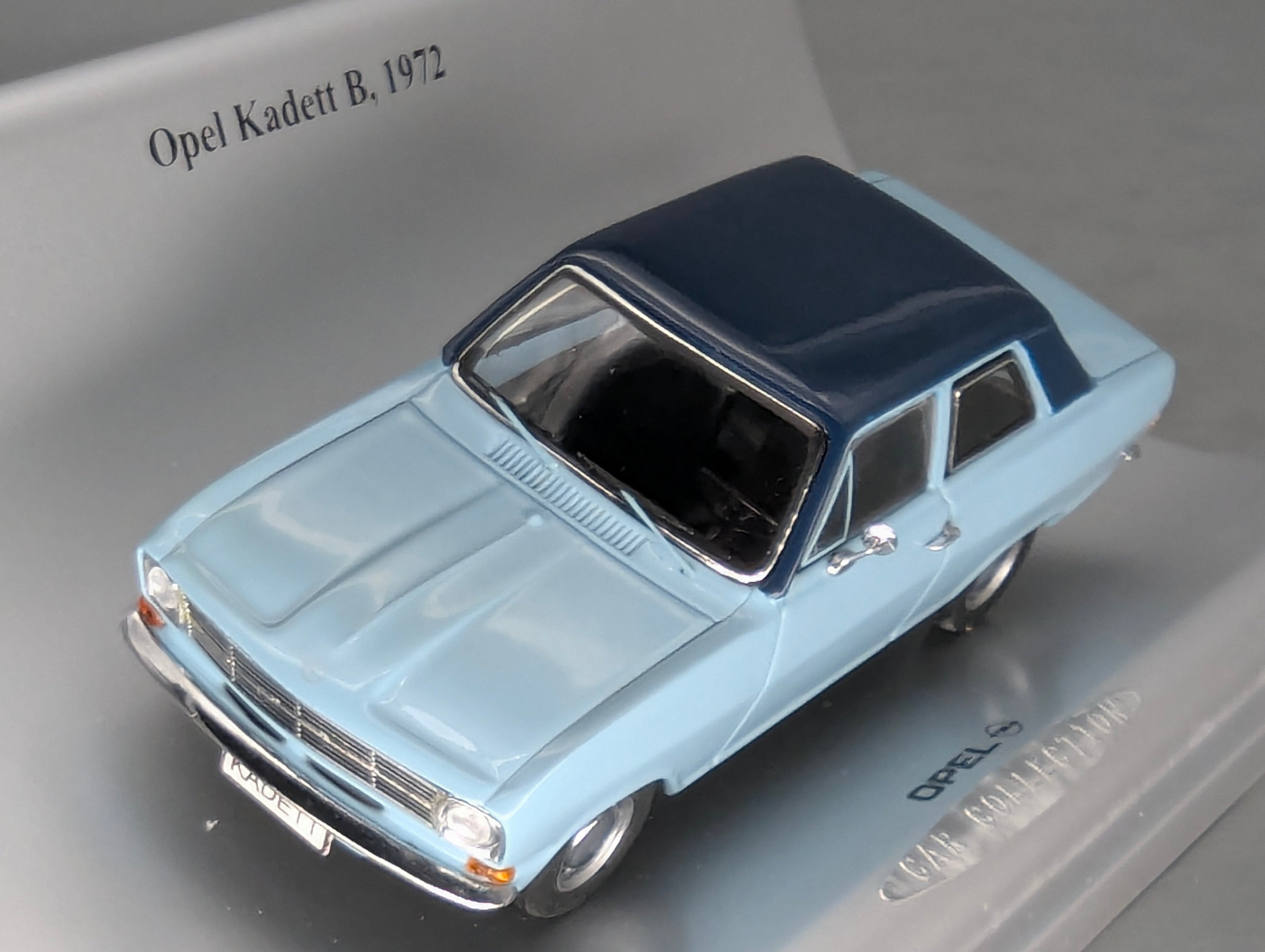Model Cars 1:43 Minichamps Mercedes Benz SL65 AMG Black Series Silver with original packaging