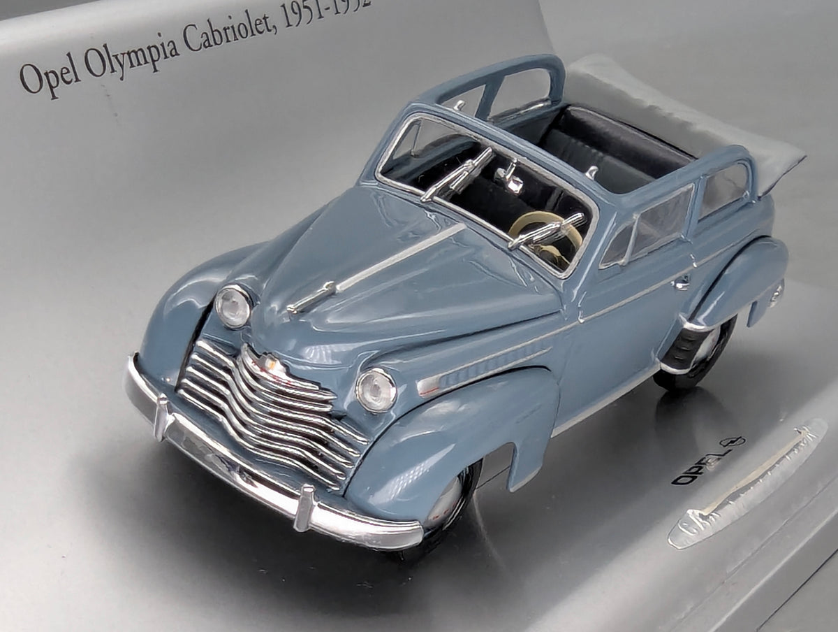 Model Cars 1:43 Minichamps Mercedes Benz SL65 AMG Black Series Silver with original packaging