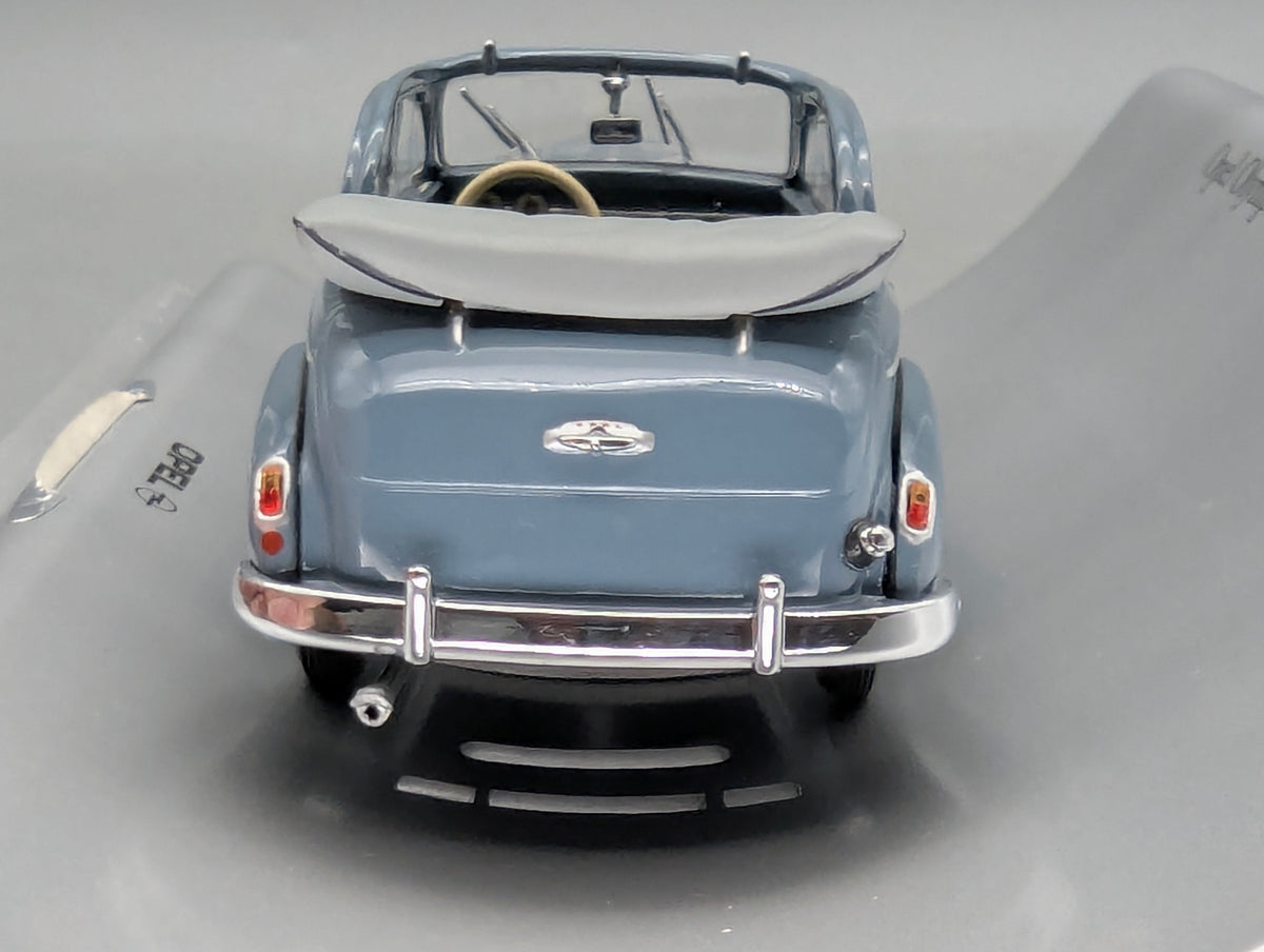 Model Cars 1:43 Minichamps Mercedes Benz SL65 AMG Black Series Silver with original packaging