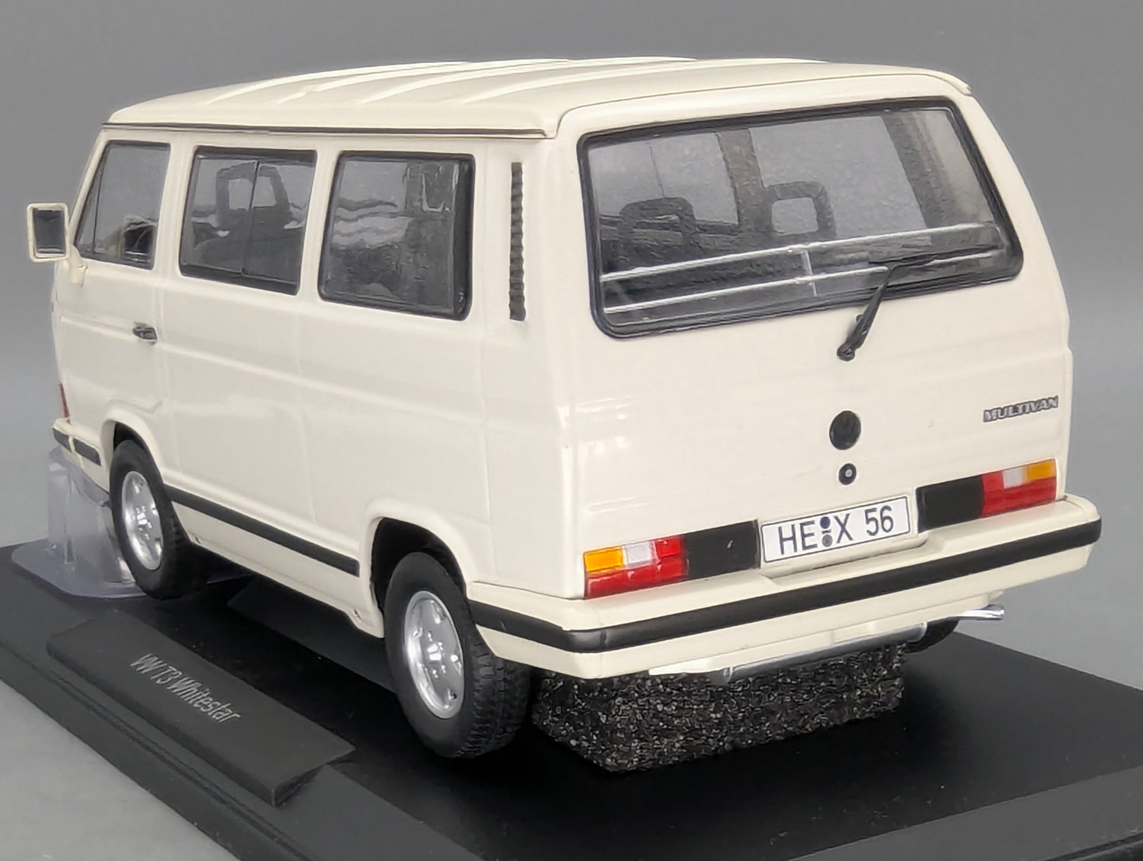 Model Cars 1:12 Premium ClassiXXs BMW Isetta "Export" Light Blue with Original Packaging