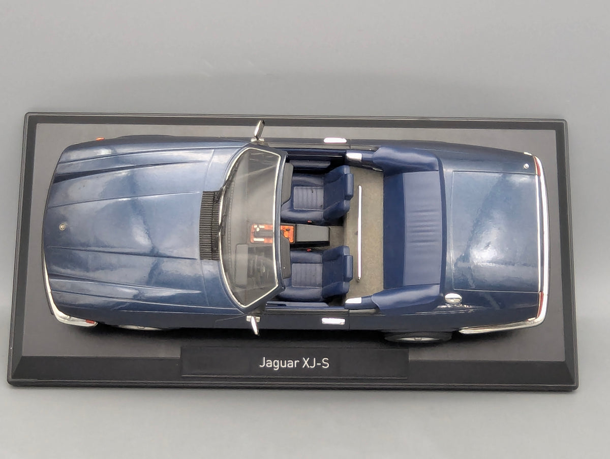 Coches a escala 1:12 Premium ClassiXXs BMW Isetta "Export" Azul Claro con embalaje original