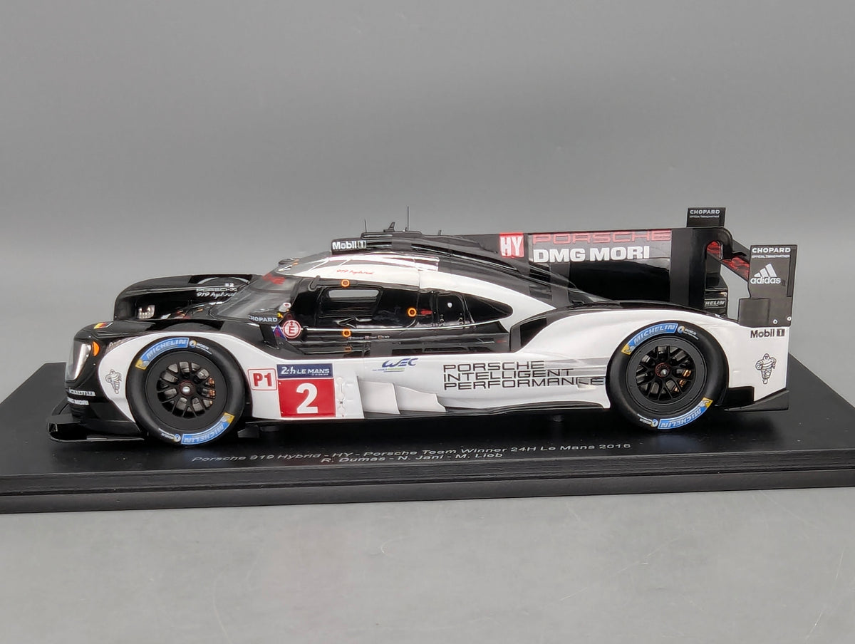 Modellautos 1:18 Spark Porsche 919 Hybrid WINNER 24h Le Mans 2016 #2 mit Vitrine und OVP